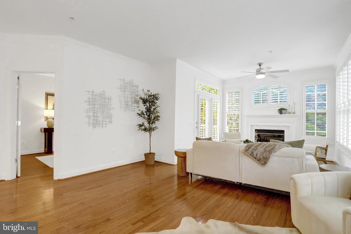 5432 EDSALL RIDGE PL, ALEXANDRIA, Virginia 22312, 4 Bedrooms Bedrooms, ,4 BathroomsBathrooms,Residential,For sale,5432 EDSALL RIDGE PL,VAFX2273406 MLS # VAFX2273406