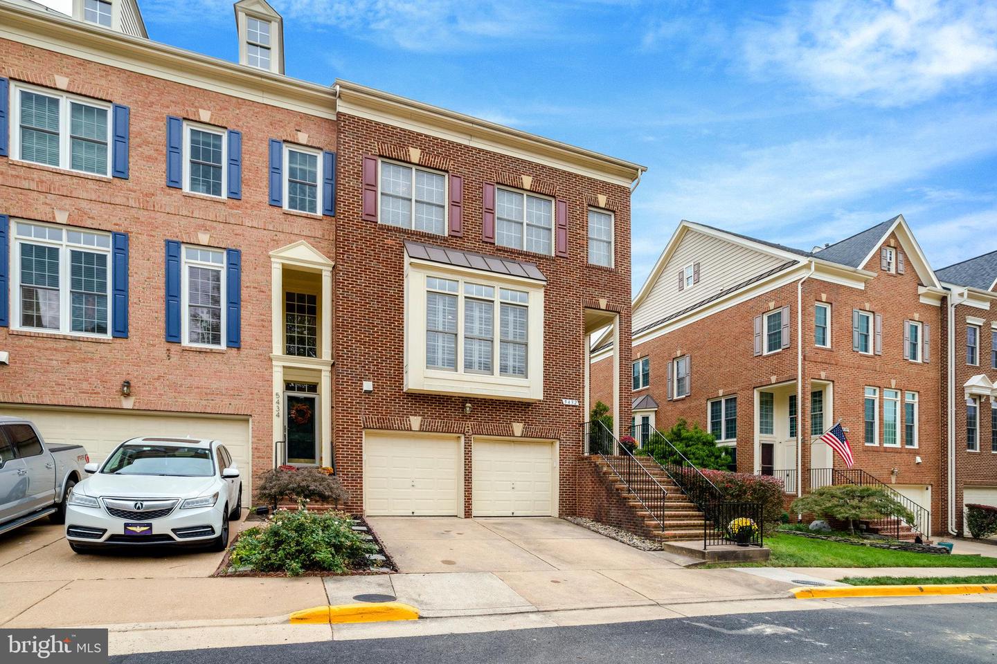 5432 EDSALL RIDGE PL, ALEXANDRIA, Virginia 22312, 4 Bedrooms Bedrooms, ,4 BathroomsBathrooms,Residential,For sale,5432 EDSALL RIDGE PL,VAFX2273406 MLS # VAFX2273406