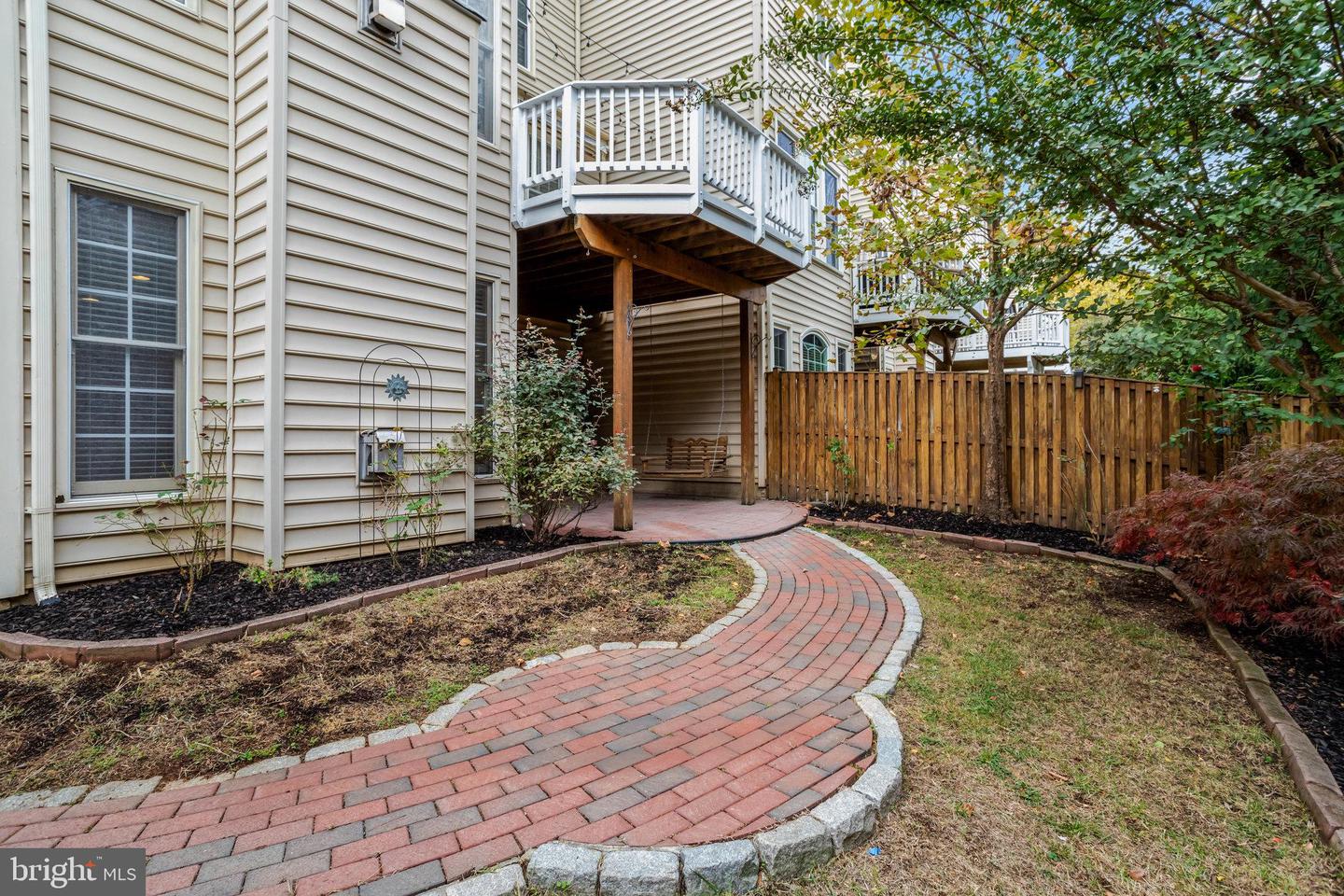 5432 EDSALL RIDGE PL, ALEXANDRIA, Virginia 22312, 4 Bedrooms Bedrooms, ,4 BathroomsBathrooms,Residential,For sale,5432 EDSALL RIDGE PL,VAFX2273406 MLS # VAFX2273406