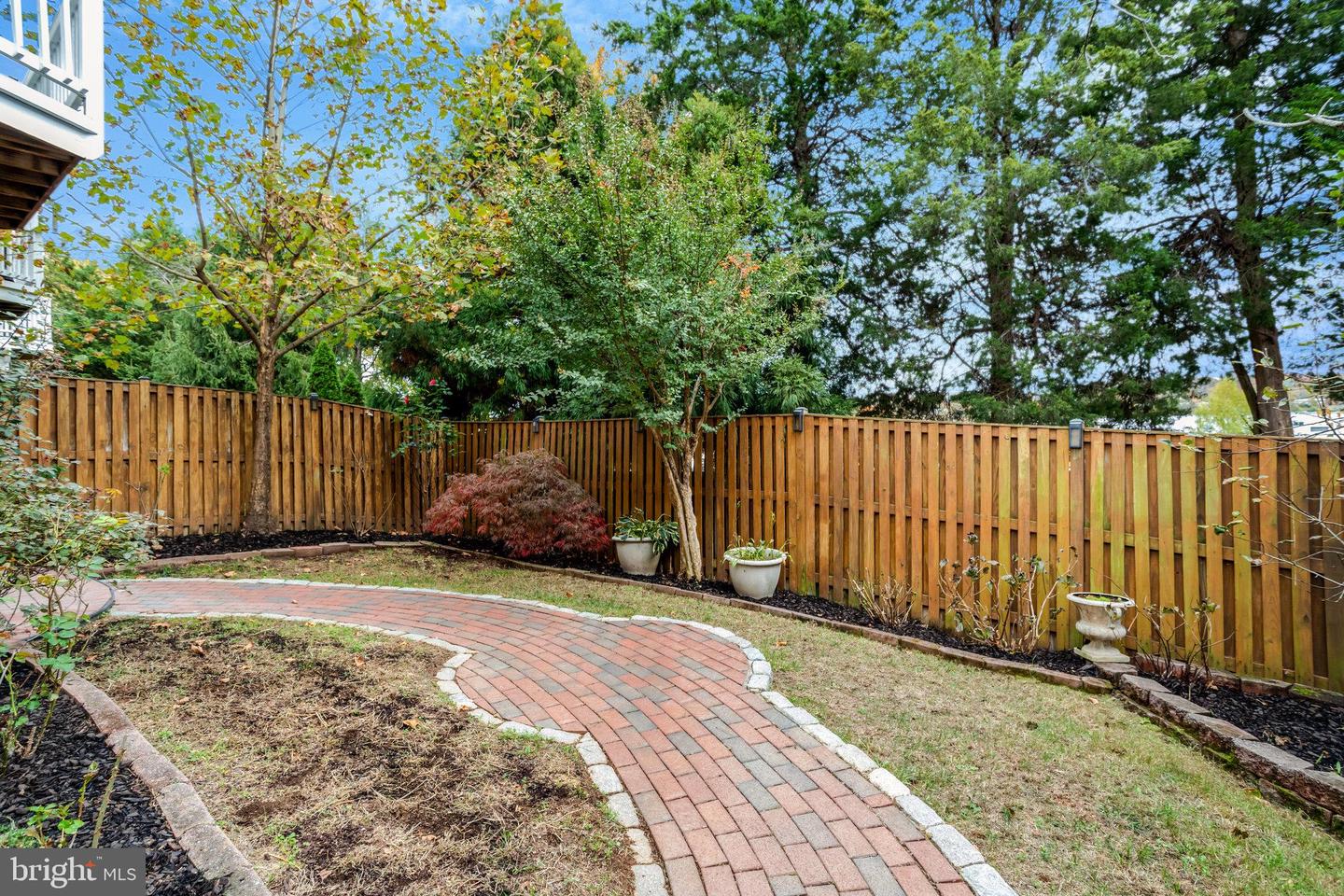 5432 EDSALL RIDGE PL, ALEXANDRIA, Virginia 22312, 4 Bedrooms Bedrooms, ,4 BathroomsBathrooms,Residential,For sale,5432 EDSALL RIDGE PL,VAFX2273406 MLS # VAFX2273406