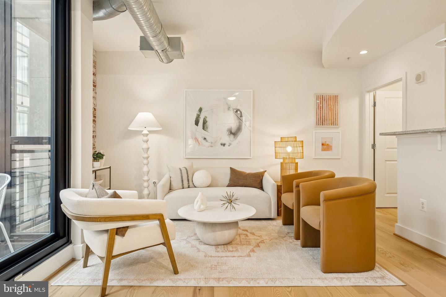 1209 13TH ST NW #209, WASHINGTON, District Of Columbia 20005, 1 Bedroom Bedrooms, ,1 BathroomBathrooms,Residential,For sale,1209 13TH ST NW #209,DCDC2226324 MLS # DCDC2226324