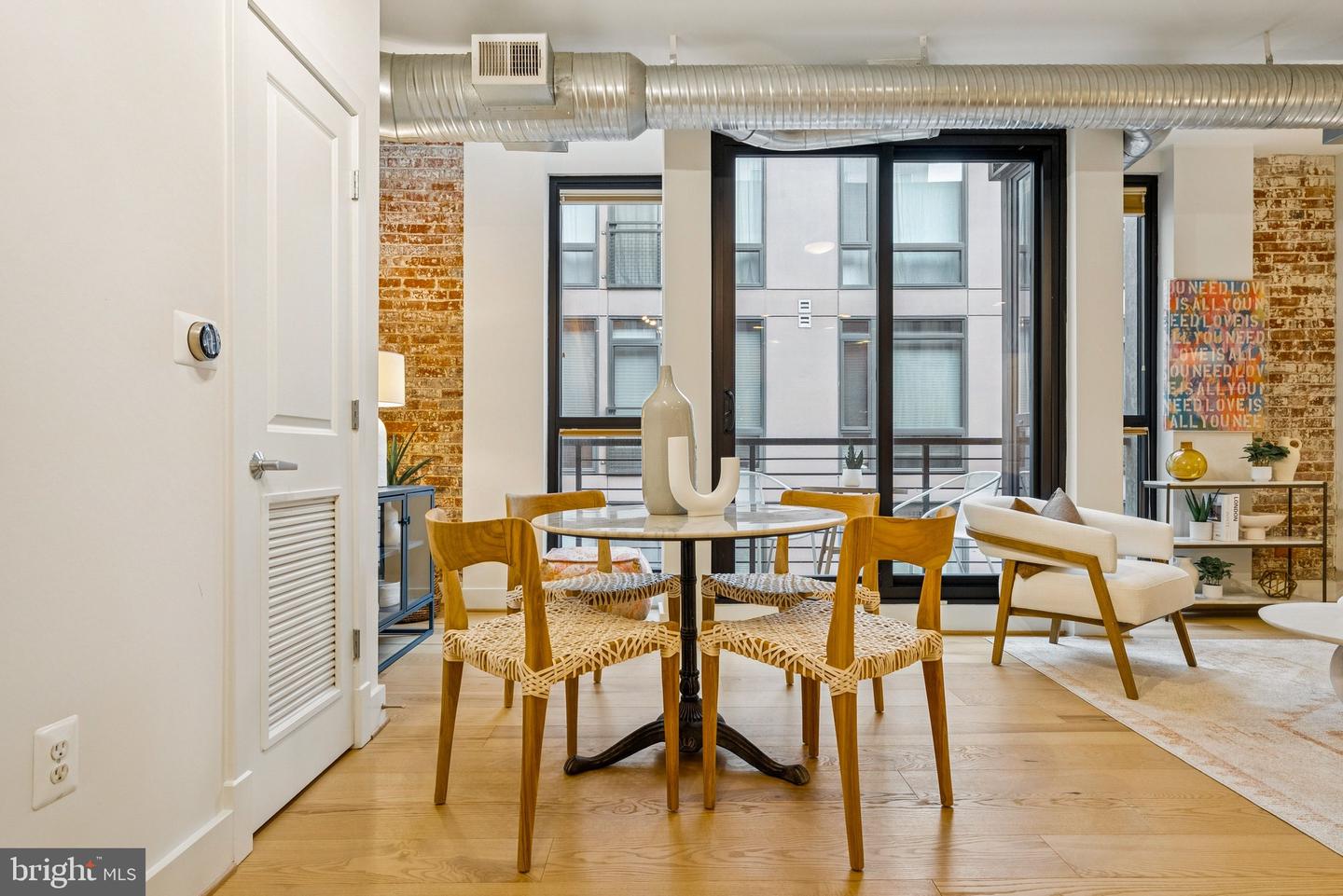 1209 13TH ST NW #209, WASHINGTON, District Of Columbia 20005, 1 Bedroom Bedrooms, ,1 BathroomBathrooms,Residential,For sale,1209 13TH ST NW #209,DCDC2226324 MLS # DCDC2226324