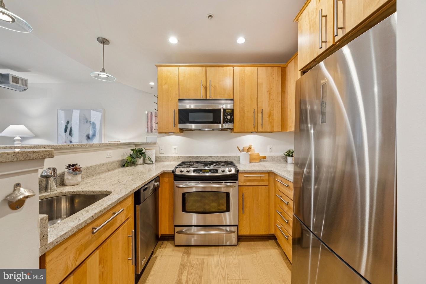 1209 13TH ST NW #209, WASHINGTON, District Of Columbia 20005, 1 Bedroom Bedrooms, ,1 BathroomBathrooms,Residential,For sale,1209 13TH ST NW #209,DCDC2226324 MLS # DCDC2226324