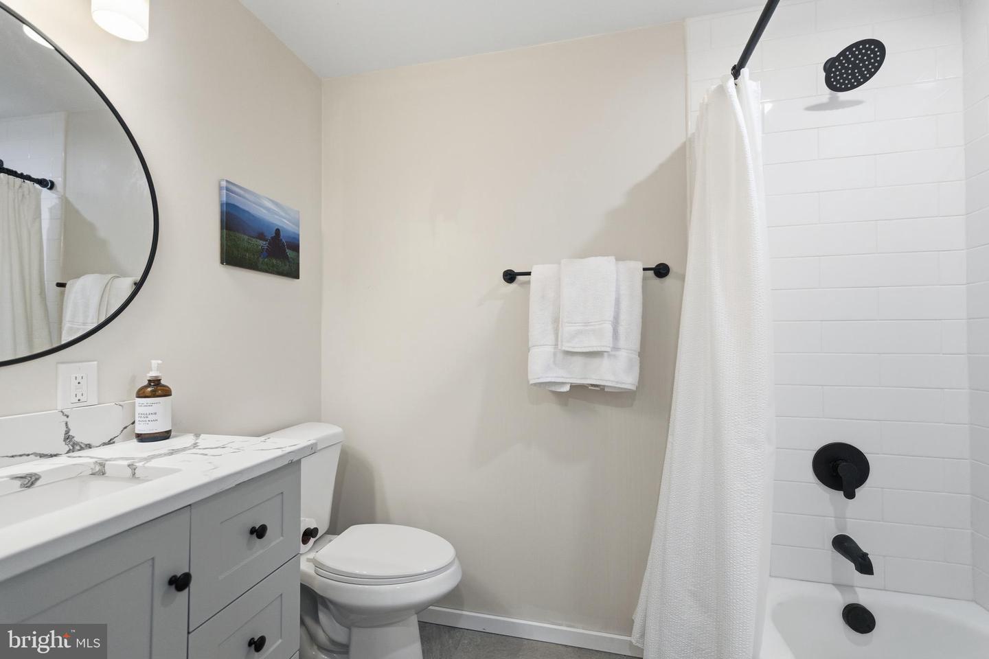 11933 ESCALANTE CT, RESTON, Virginia 20191, 4 Bedrooms Bedrooms, ,3 BathroomsBathrooms,Residential,For sale,11933 ESCALANTE CT,VAFX2273612 MLS # VAFX2273612