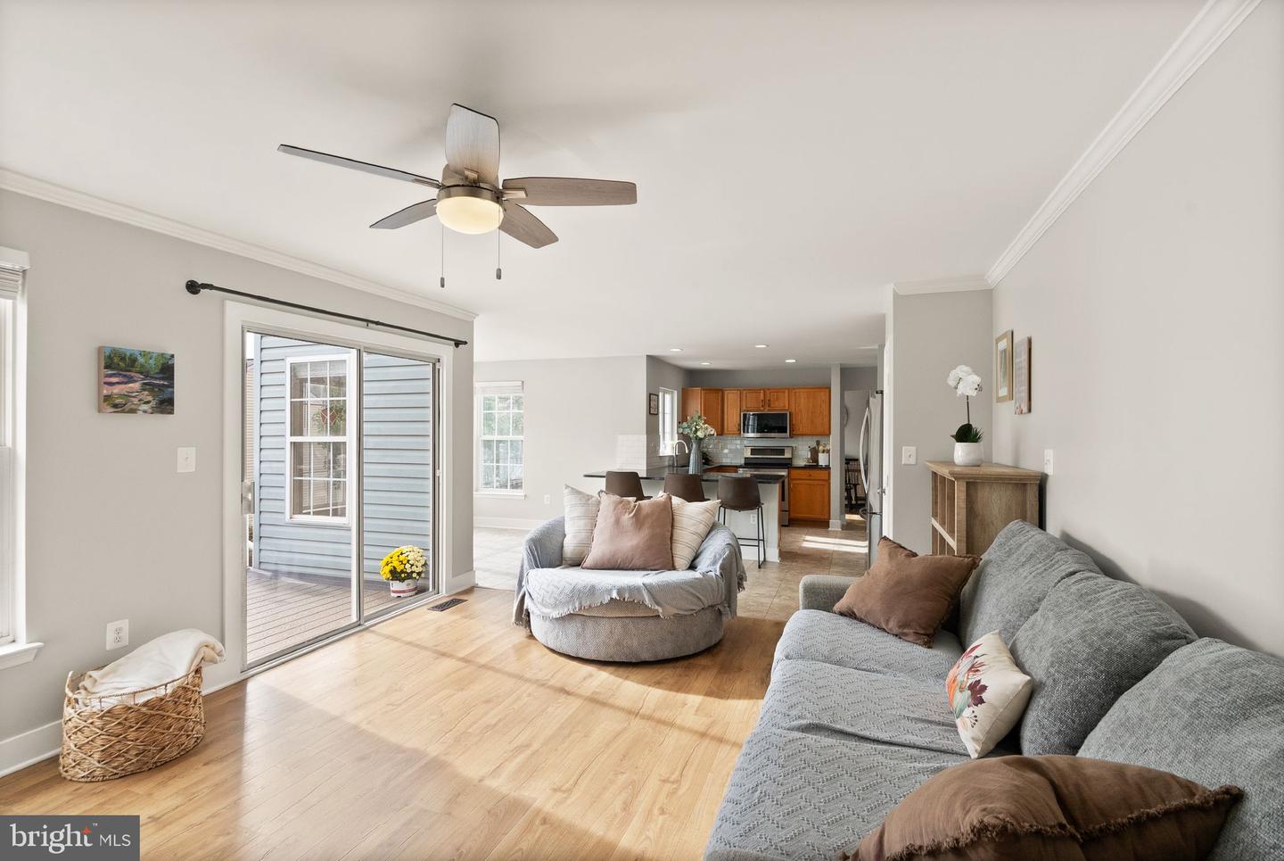 35855 BENTRIDGE CT, ROUND HILL, Virginia 20141, 5 Bedrooms Bedrooms, 20 Rooms Rooms,3 BathroomsBathrooms,Residential,For sale,35855 BENTRIDGE CT,VALO2108572 MLS # VALO2108572