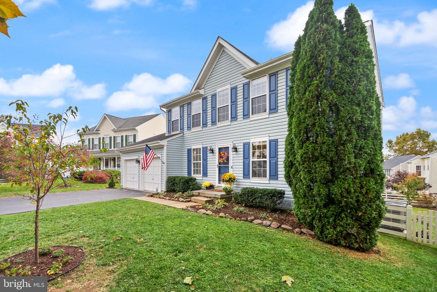 35855 BENTRIDGE CT, ROUND HILL, Virginia 20141, 5 Bedrooms Bedrooms, 20 Rooms Rooms,3 BathroomsBathrooms,Residential,For sale,35855 BENTRIDGE CT,VALO2108572 MLS # VALO2108572