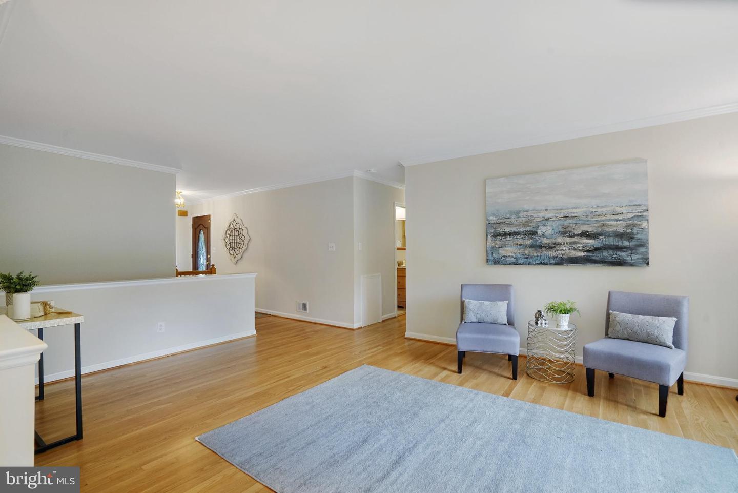 4217 N VALIANT CT, ANNANDALE, Virginia 22003, 4 Bedrooms Bedrooms, 14 Rooms Rooms,3 BathroomsBathrooms,Residential,For sale,4217 N VALIANT CT,VAFX2273644 MLS # VAFX2273644