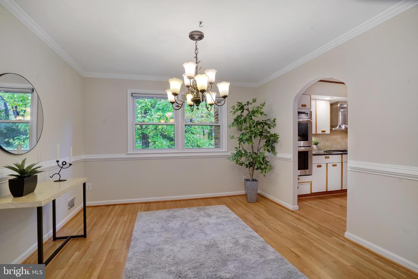 4217 N VALIANT CT, ANNANDALE, Virginia 22003, 4 Bedrooms Bedrooms, 14 Rooms Rooms,3 BathroomsBathrooms,Residential,For sale,4217 N VALIANT CT,VAFX2273644 MLS # VAFX2273644