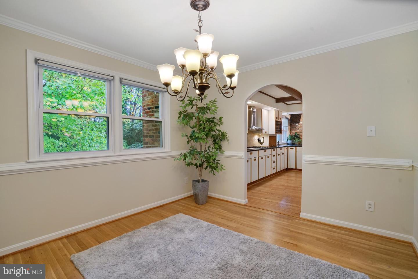 4217 N VALIANT CT, ANNANDALE, Virginia 22003, 4 Bedrooms Bedrooms, 14 Rooms Rooms,3 BathroomsBathrooms,Residential,For sale,4217 N VALIANT CT,VAFX2273644 MLS # VAFX2273644