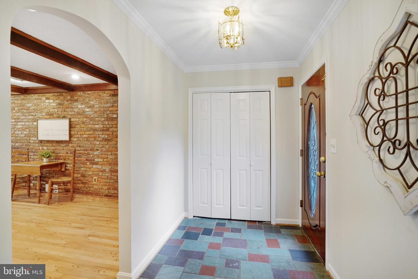 4217 N VALIANT CT, ANNANDALE, Virginia 22003, 4 Bedrooms Bedrooms, 14 Rooms Rooms,3 BathroomsBathrooms,Residential,For sale,4217 N VALIANT CT,VAFX2273644 MLS # VAFX2273644