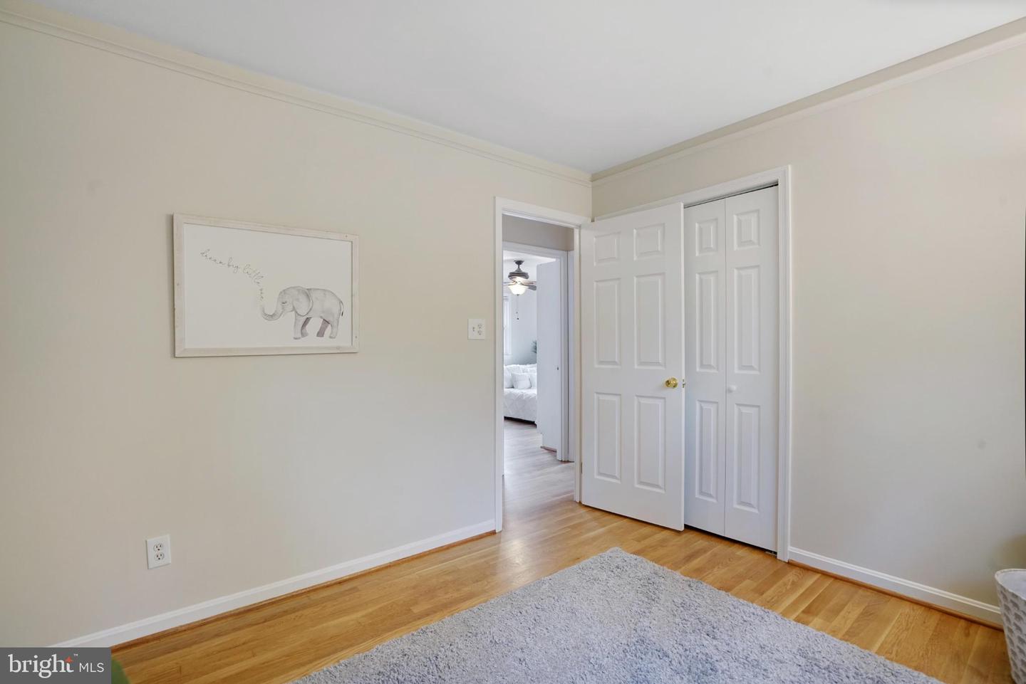 4217 N VALIANT CT, ANNANDALE, Virginia 22003, 4 Bedrooms Bedrooms, 14 Rooms Rooms,3 BathroomsBathrooms,Residential,For sale,4217 N VALIANT CT,VAFX2273644 MLS # VAFX2273644