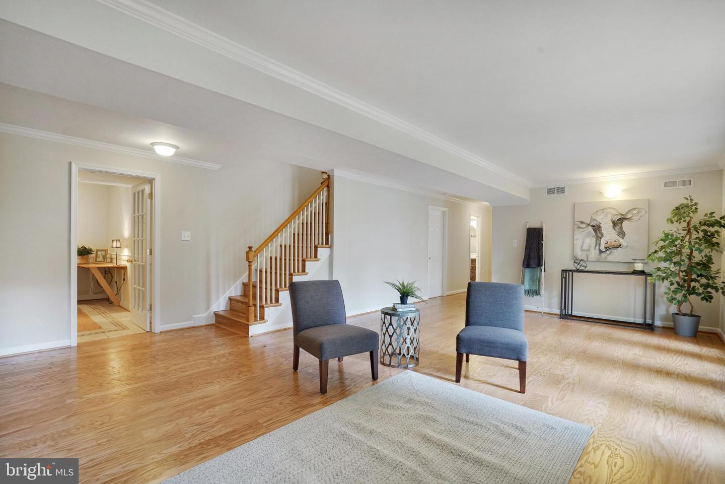 4217 N VALIANT CT, ANNANDALE, Virginia 22003, 4 Bedrooms Bedrooms, 14 Rooms Rooms,3 BathroomsBathrooms,Residential,For sale,4217 N VALIANT CT,VAFX2273644 MLS # VAFX2273644