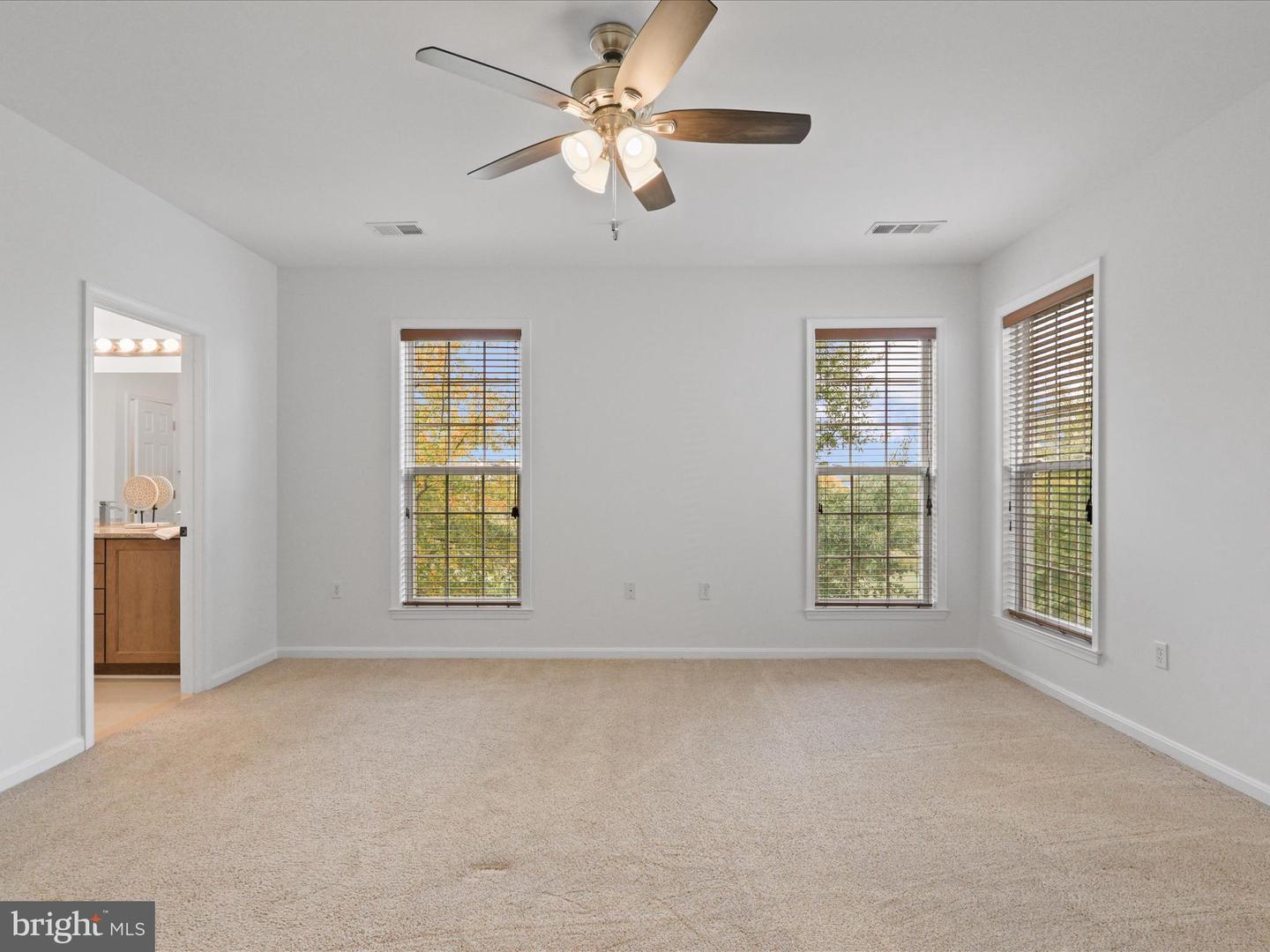 14592 KYLEWOOD WAY, GAINESVILLE, Virginia 20155, 3 Bedrooms Bedrooms, ,2 BathroomsBathrooms,Residential,For sale,14592 KYLEWOOD WAY,VAPW2105820 MLS # VAPW2105820