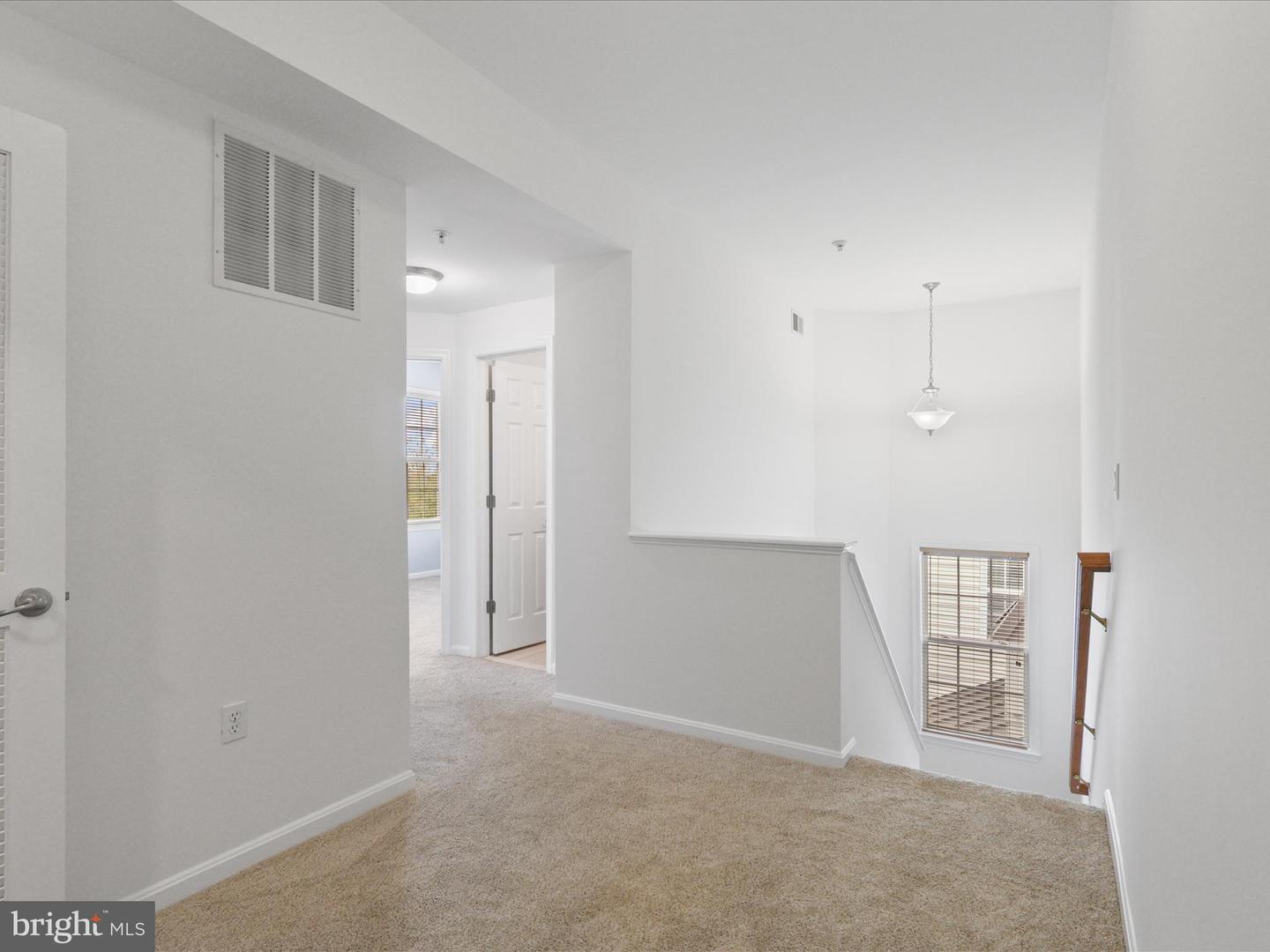 14592 KYLEWOOD WAY, GAINESVILLE, Virginia 20155, 3 Bedrooms Bedrooms, ,2 BathroomsBathrooms,Residential,For sale,14592 KYLEWOOD WAY,VAPW2105820 MLS # VAPW2105820