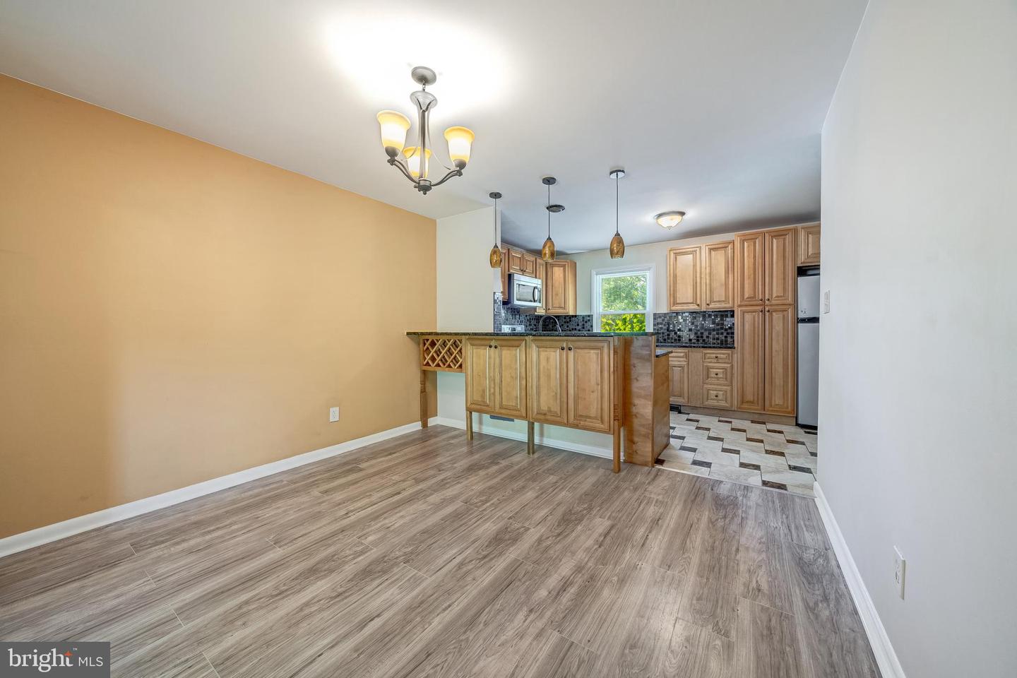 8322 HIGHCLIFFE CT, ANNANDALE, Virginia 22003, 3 Bedrooms Bedrooms, ,3 BathroomsBathrooms,Residential,For sale,8322 HIGHCLIFFE CT,VAFX2273946 MLS # VAFX2273946