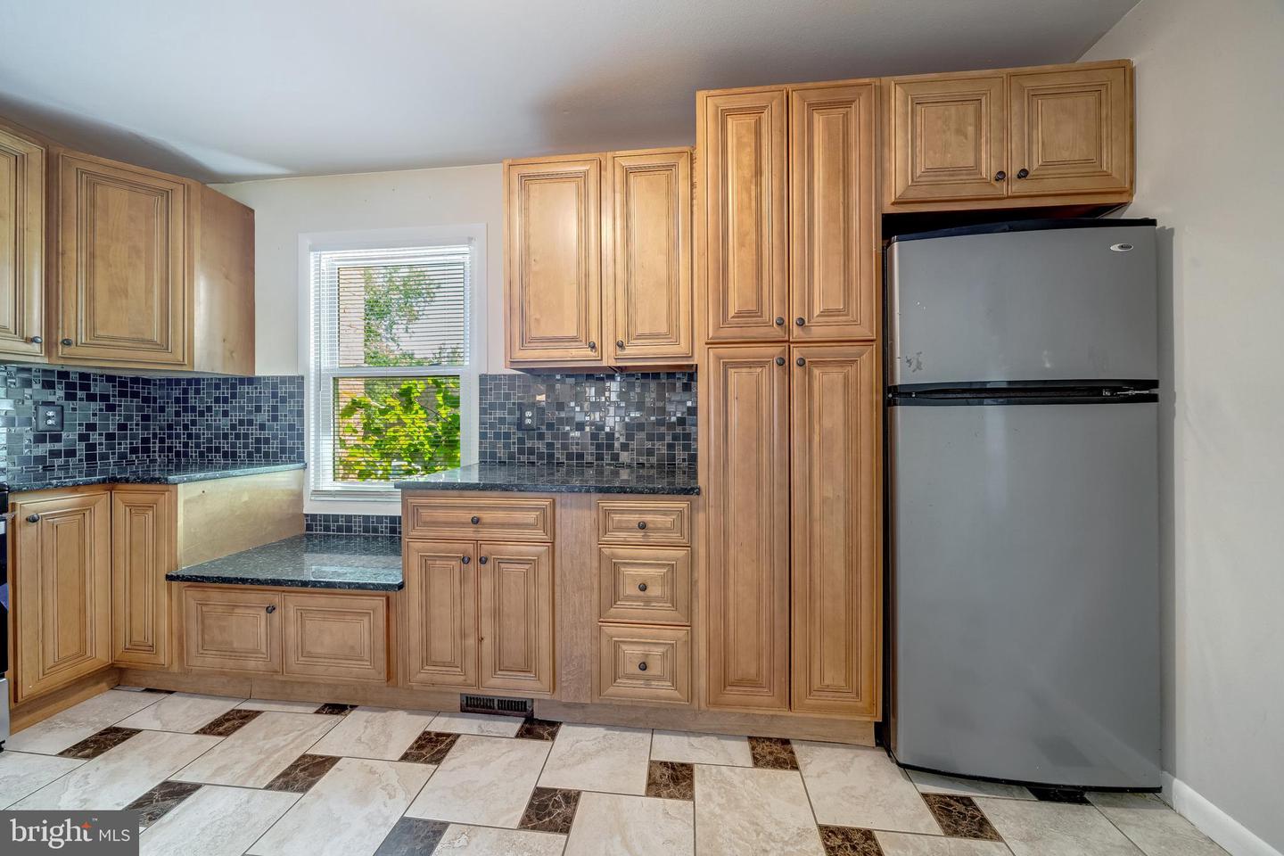 8322 HIGHCLIFFE CT, ANNANDALE, Virginia 22003, 3 Bedrooms Bedrooms, ,3 BathroomsBathrooms,Residential,For sale,8322 HIGHCLIFFE CT,VAFX2273946 MLS # VAFX2273946