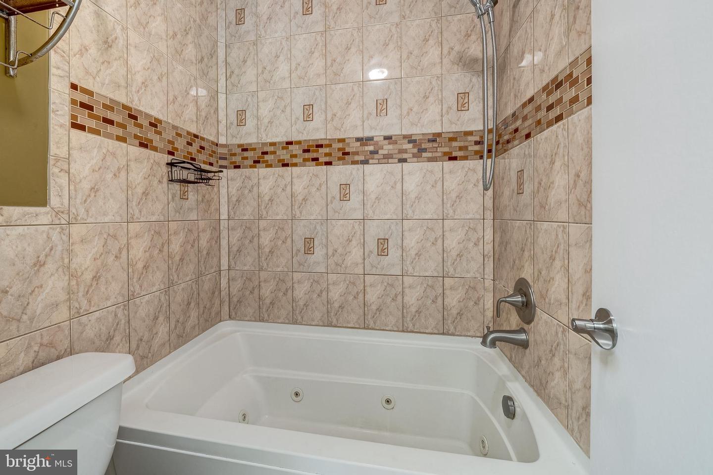 8322 HIGHCLIFFE CT, ANNANDALE, Virginia 22003, 3 Bedrooms Bedrooms, ,3 BathroomsBathrooms,Residential,For sale,8322 HIGHCLIFFE CT,VAFX2273946 MLS # VAFX2273946