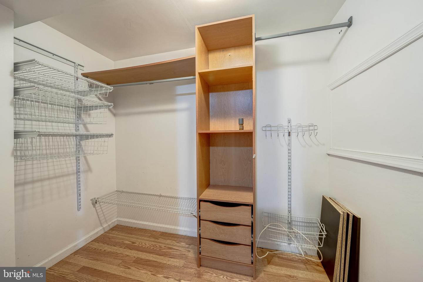 8322 HIGHCLIFFE CT, ANNANDALE, Virginia 22003, 3 Bedrooms Bedrooms, ,3 BathroomsBathrooms,Residential,For sale,8322 HIGHCLIFFE CT,VAFX2273946 MLS # VAFX2273946