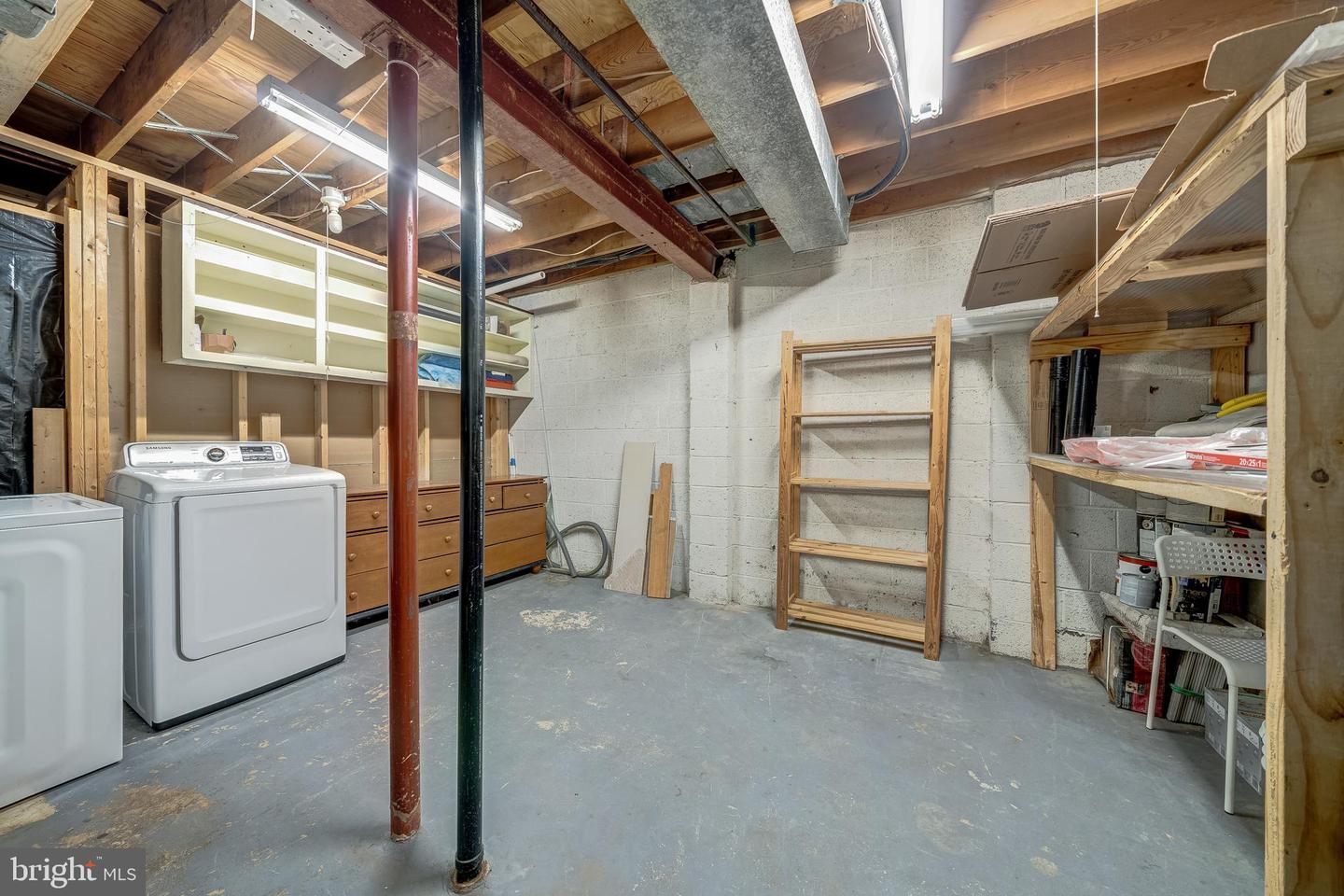 8322 HIGHCLIFFE CT, ANNANDALE, Virginia 22003, 3 Bedrooms Bedrooms, ,3 BathroomsBathrooms,Residential,For sale,8322 HIGHCLIFFE CT,VAFX2273946 MLS # VAFX2273946