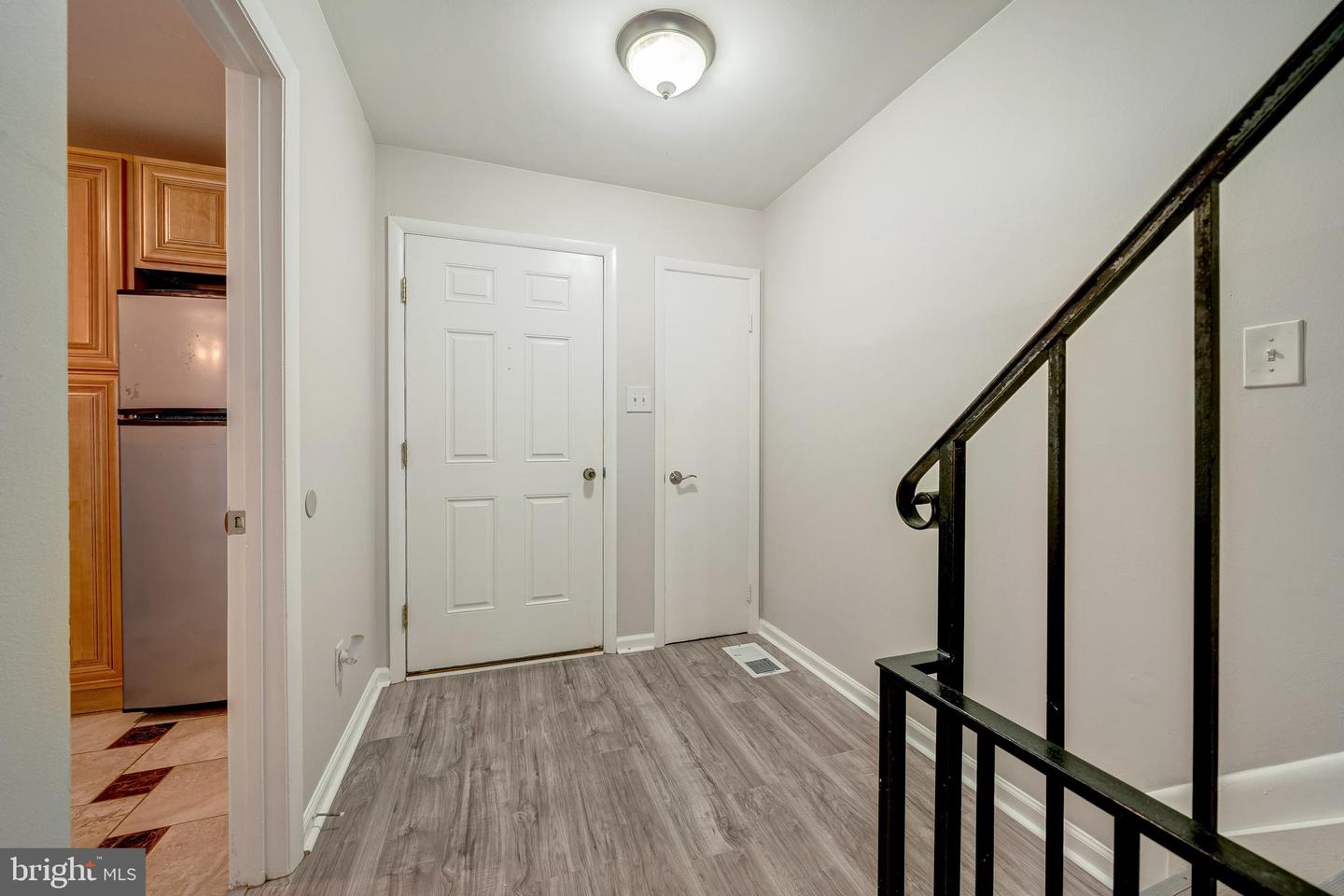 8322 HIGHCLIFFE CT, ANNANDALE, Virginia 22003, 3 Bedrooms Bedrooms, ,3 BathroomsBathrooms,Residential,For sale,8322 HIGHCLIFFE CT,VAFX2273946 MLS # VAFX2273946