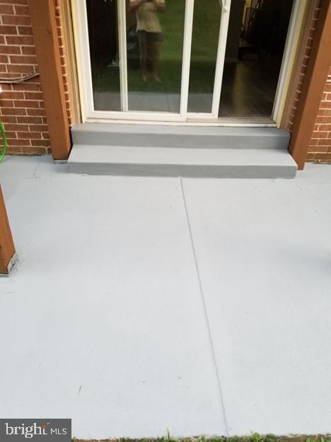 8322 HIGHCLIFFE CT, ANNANDALE, Virginia 22003, 3 Bedrooms Bedrooms, ,3 BathroomsBathrooms,Residential,For sale,8322 HIGHCLIFFE CT,VAFX2273946 MLS # VAFX2273946