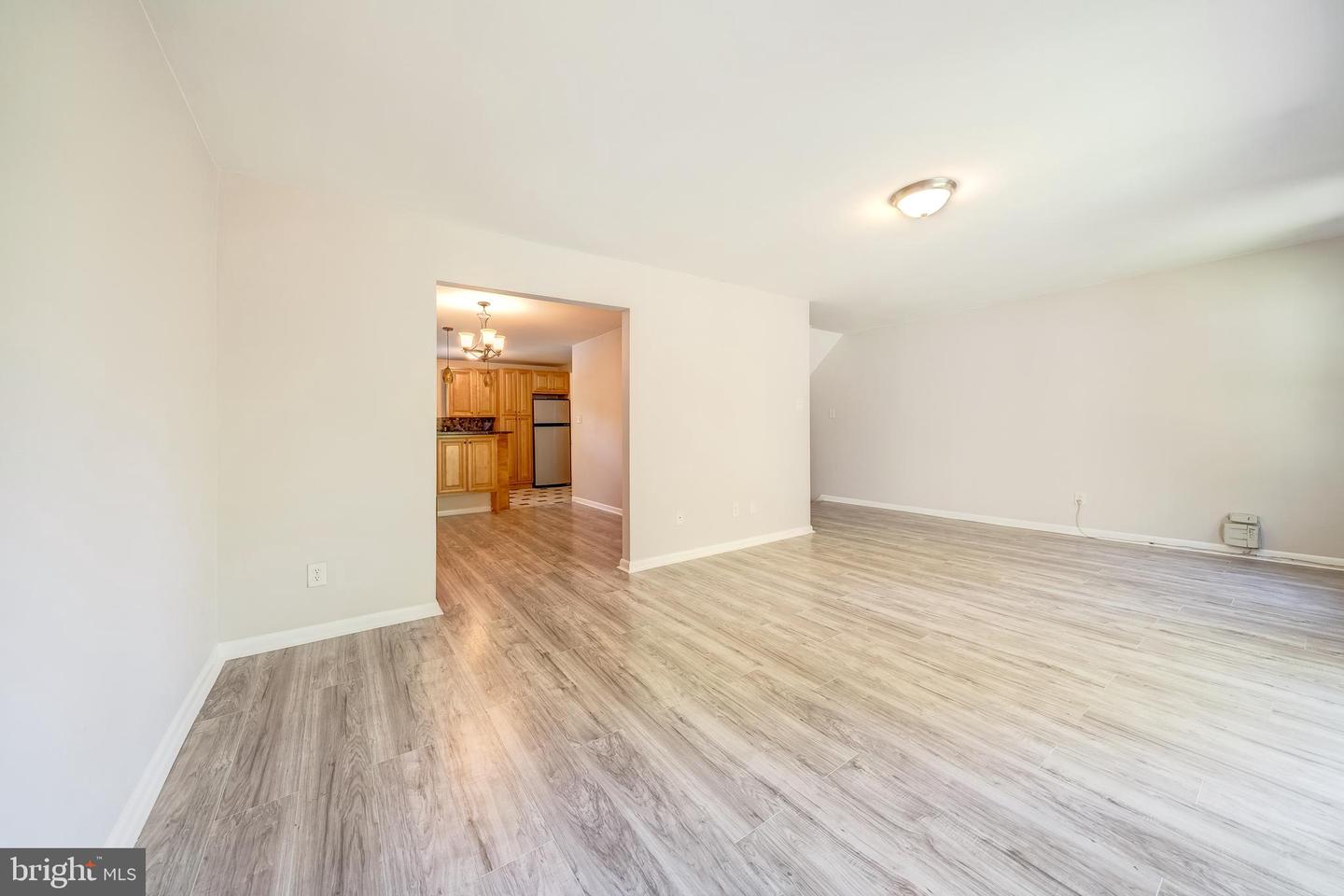 8322 HIGHCLIFFE CT, ANNANDALE, Virginia 22003, 3 Bedrooms Bedrooms, ,3 BathroomsBathrooms,Residential,For sale,8322 HIGHCLIFFE CT,VAFX2273946 MLS # VAFX2273946