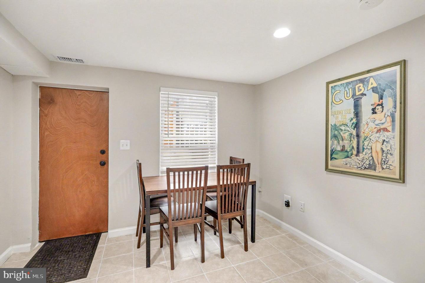 304 P ST NW, WASHINGTON, District Of Columbia 20001, 2 Bedrooms Bedrooms, ,1 BathroomBathrooms,Residential,For sale,304 P ST NW,DCDC2226816 MLS # DCDC2226816