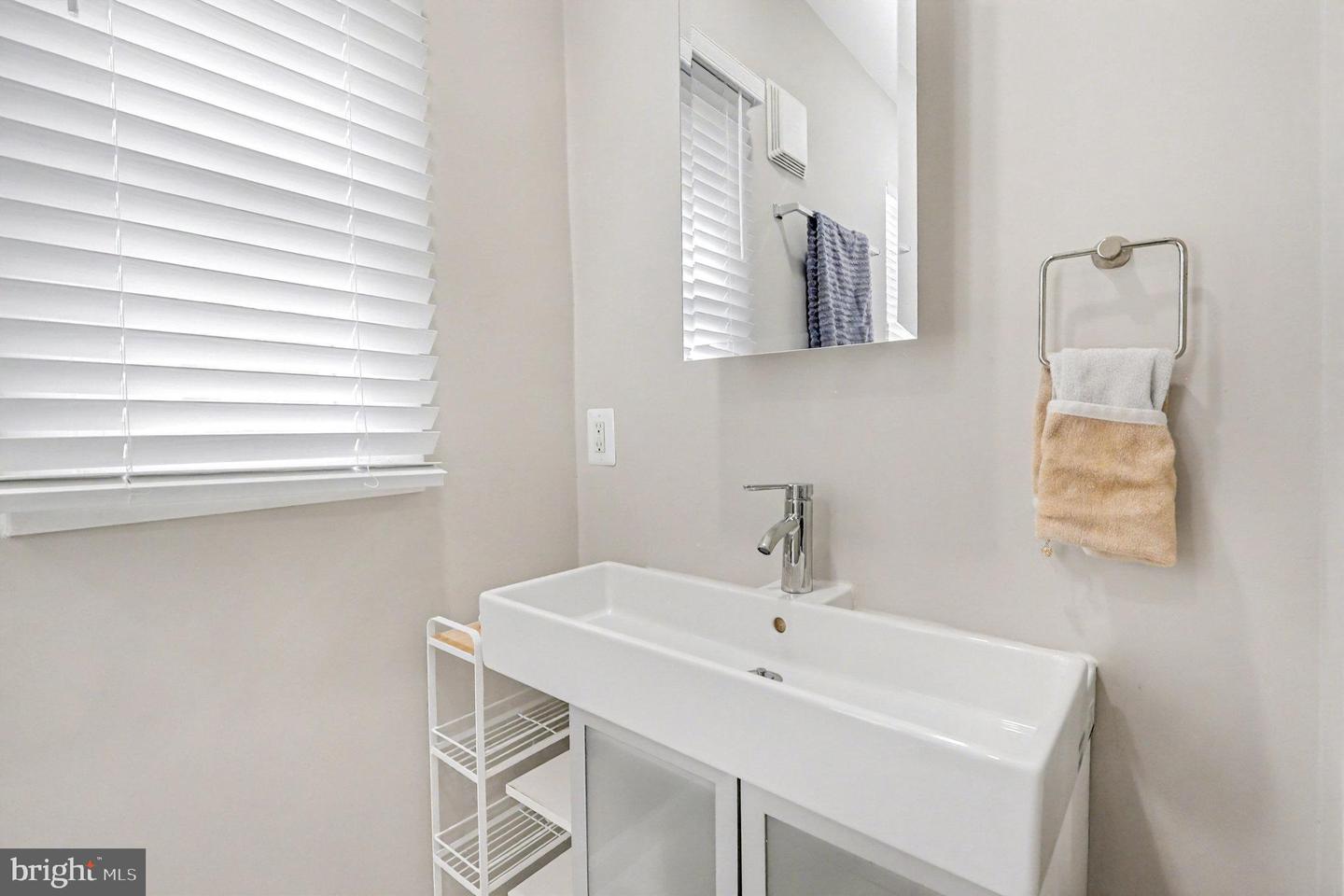 304 P ST NW, WASHINGTON, District Of Columbia 20001, 2 Bedrooms Bedrooms, ,1 BathroomBathrooms,Residential,For sale,304 P ST NW,DCDC2226816 MLS # DCDC2226816