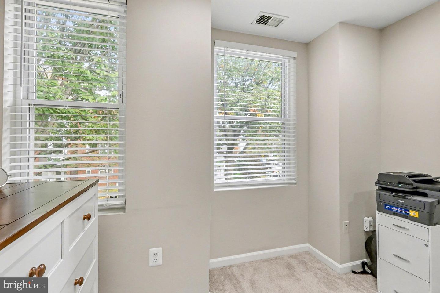 304 P ST NW, WASHINGTON, District Of Columbia 20001, 2 Bedrooms Bedrooms, ,1 BathroomBathrooms,Residential,For sale,304 P ST NW,DCDC2226816 MLS # DCDC2226816