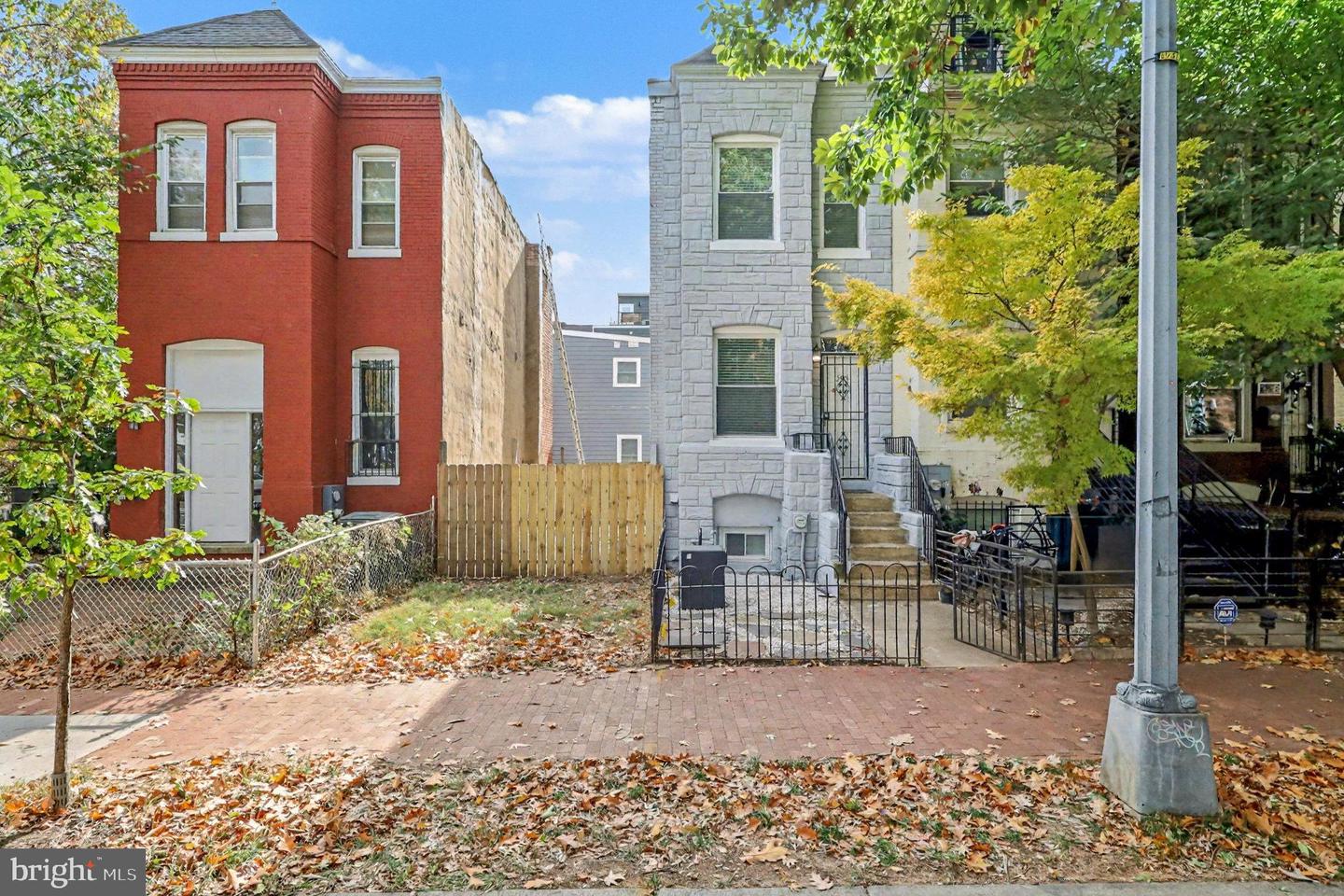 304 P ST NW, WASHINGTON, District Of Columbia 20001, 2 Bedrooms Bedrooms, ,1 BathroomBathrooms,Residential,For sale,304 P ST NW,DCDC2226816 MLS # DCDC2226816