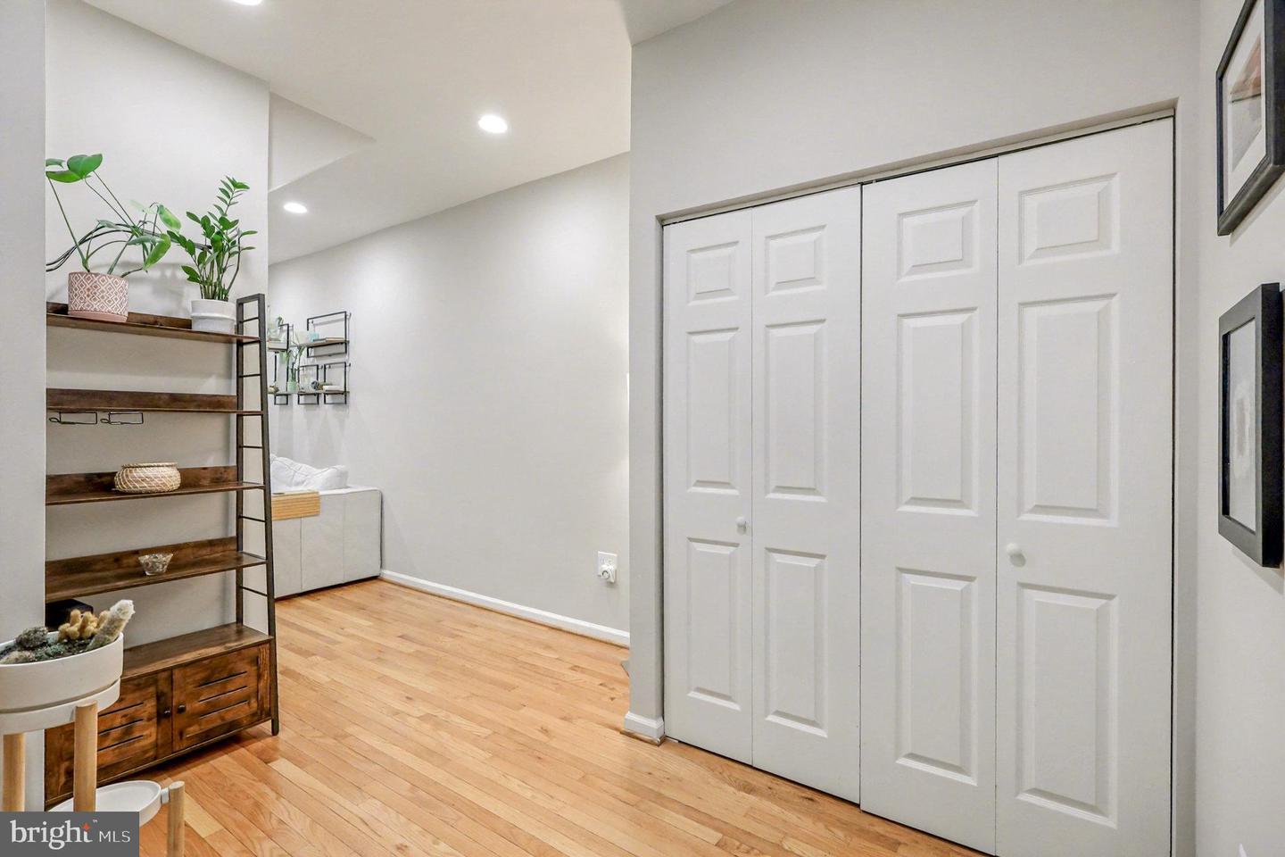 304 P ST NW, WASHINGTON, District Of Columbia 20001, 2 Bedrooms Bedrooms, ,1 BathroomBathrooms,Residential,For sale,304 P ST NW,DCDC2226816 MLS # DCDC2226816