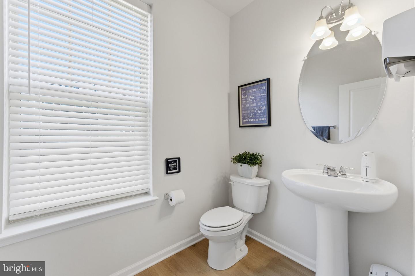 9524 BARNES LOOP, MANASSAS, Virginia 20110, 4 Bedrooms Bedrooms, ,3 BathroomsBathrooms,Residential,For sale,9524 BARNES LOOP,VAMN2009498 MLS # VAMN2009498