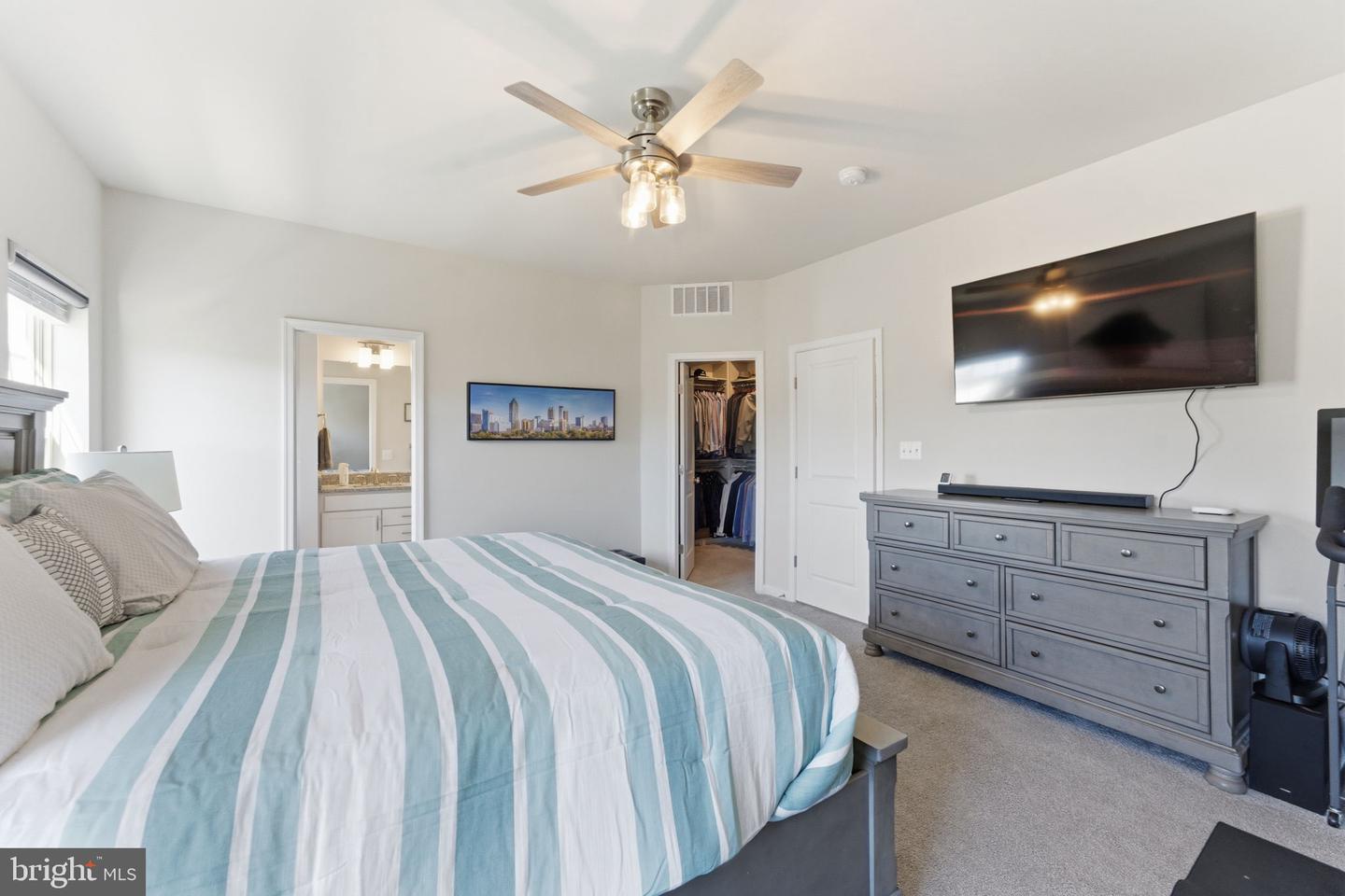 9524 BARNES LOOP, MANASSAS, Virginia 20110, 4 Bedrooms Bedrooms, ,3 BathroomsBathrooms,Residential,For sale,9524 BARNES LOOP,VAMN2009498 MLS # VAMN2009498