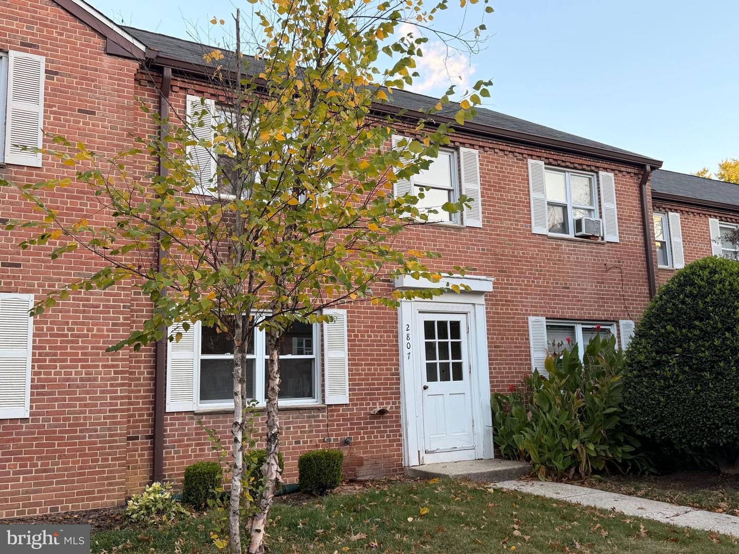 2807 16TH RD S #A, ARLINGTON, Virginia 22204, 3 Bedrooms Bedrooms, ,1 BathroomBathrooms,Residential,For sale,2807 16TH RD S #A,VAAR2064958 MLS # VAAR2064958