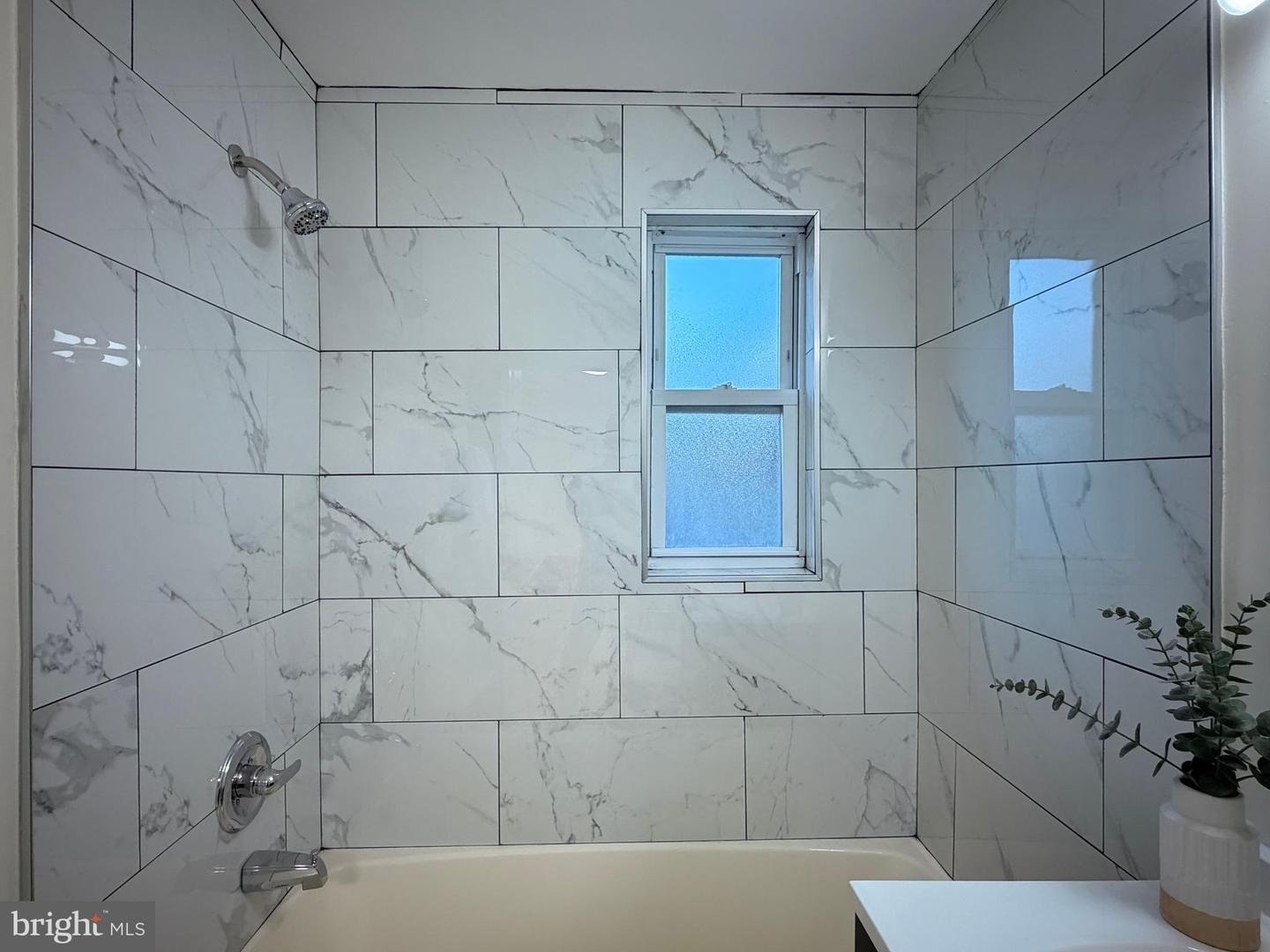 2807 16TH RD S #A, ARLINGTON, Virginia 22204, 3 Bedrooms Bedrooms, ,1 BathroomBathrooms,Residential,For sale,2807 16TH RD S #A,VAAR2064958 MLS # VAAR2064958