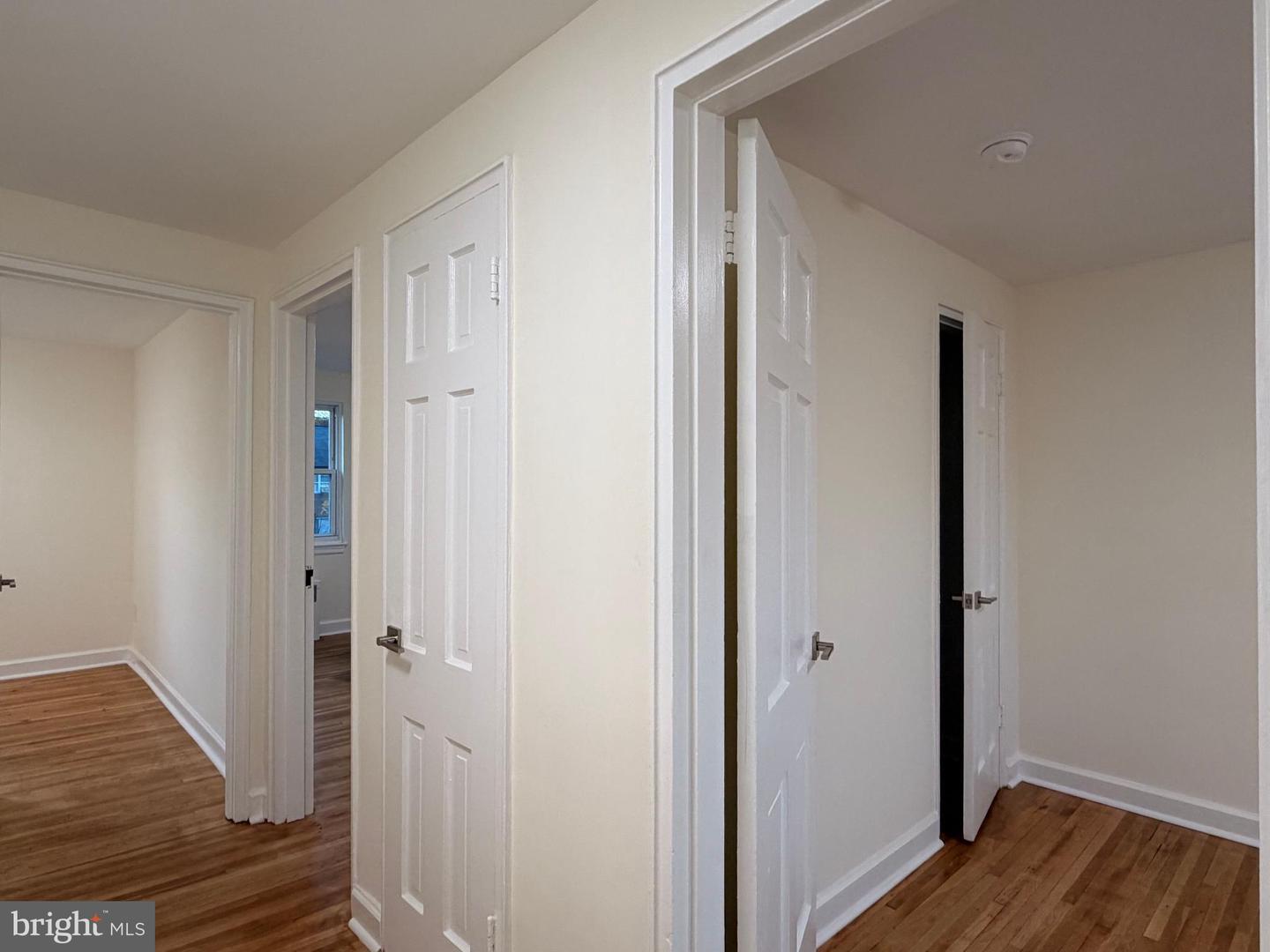 2807 16TH RD S #A, ARLINGTON, Virginia 22204, 3 Bedrooms Bedrooms, ,1 BathroomBathrooms,Residential,For sale,2807 16TH RD S #A,VAAR2064958 MLS # VAAR2064958