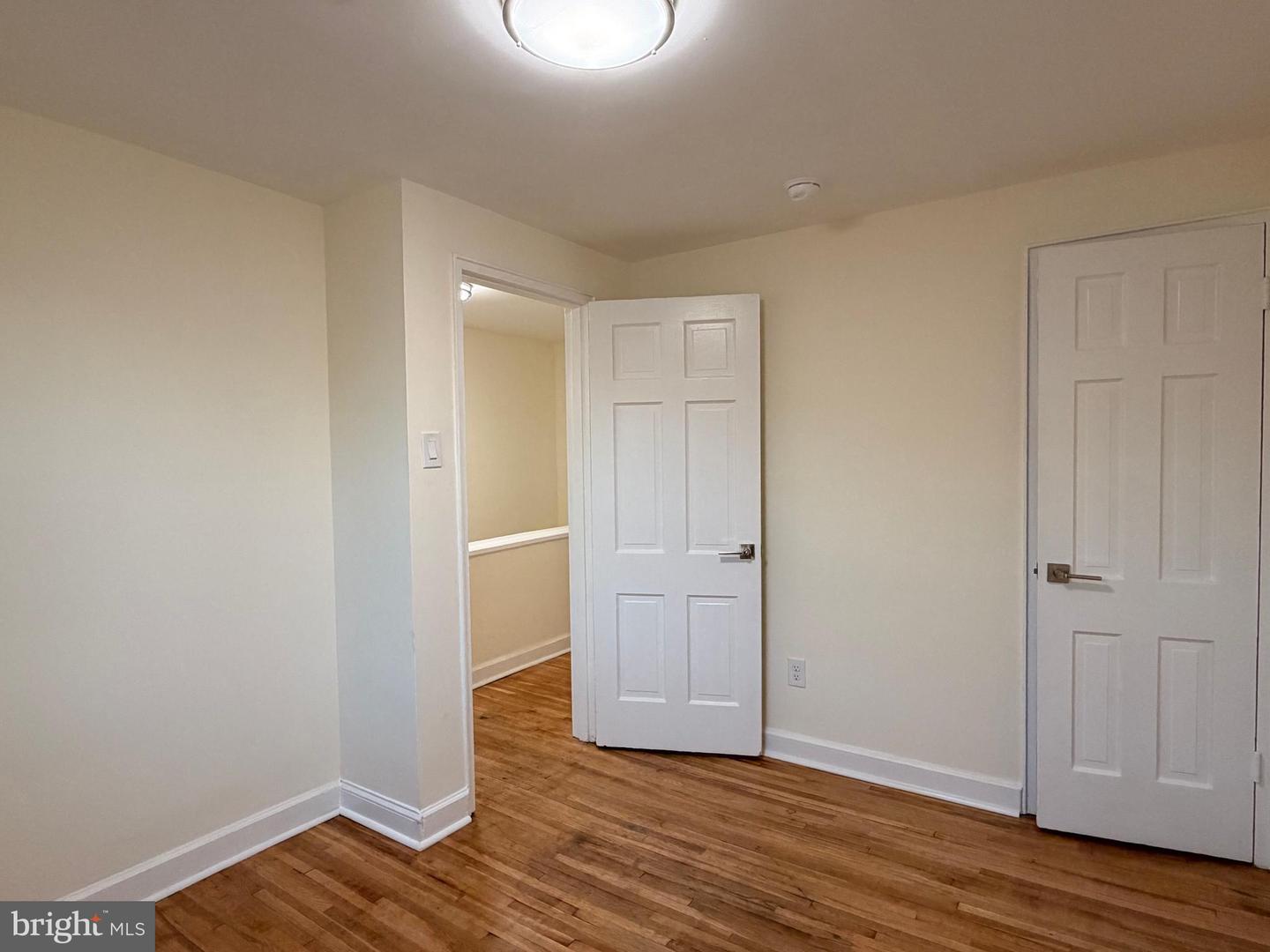 2807 16TH RD S #A, ARLINGTON, Virginia 22204, 3 Bedrooms Bedrooms, ,1 BathroomBathrooms,Residential,For sale,2807 16TH RD S #A,VAAR2064958 MLS # VAAR2064958