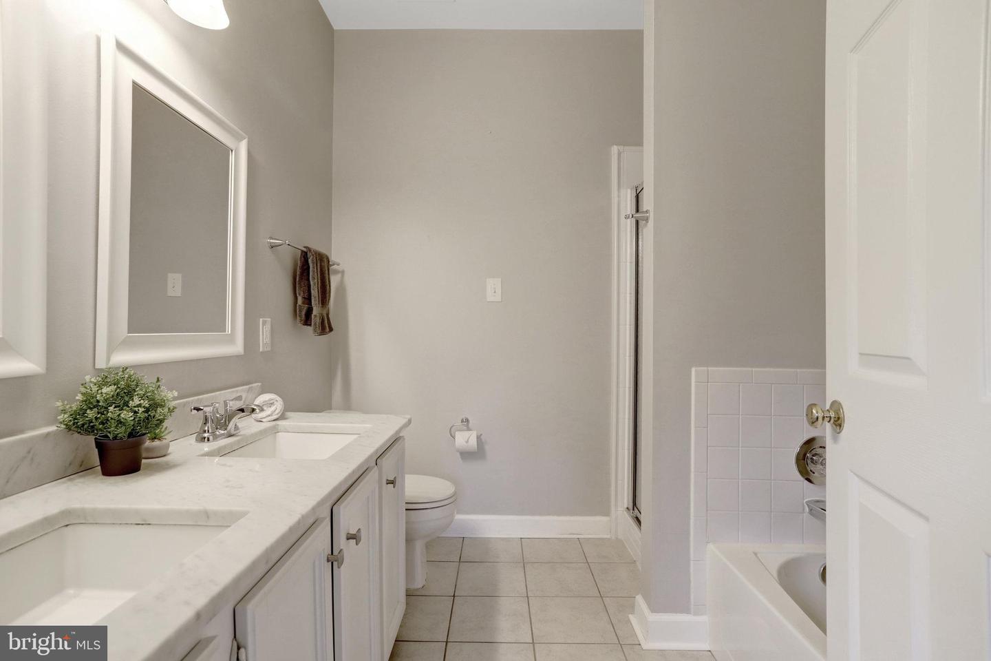 6547 GRANGE LN #104, ALEXANDRIA, Virginia 22315, 2 Bedrooms Bedrooms, ,2 BathroomsBathrooms,Residential,For sale,6547 GRANGE LN #104,VAFX2274634 MLS # VAFX2274634