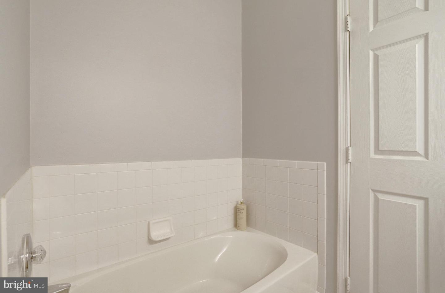 6547 GRANGE LN #104, ALEXANDRIA, Virginia 22315, 2 Bedrooms Bedrooms, ,2 BathroomsBathrooms,Residential,For sale,6547 GRANGE LN #104,VAFX2274634 MLS # VAFX2274634