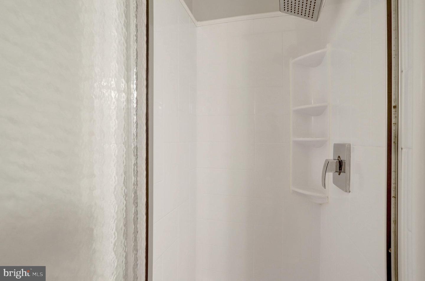 6547 GRANGE LN #104, ALEXANDRIA, Virginia 22315, 2 Bedrooms Bedrooms, ,2 BathroomsBathrooms,Residential,For sale,6547 GRANGE LN #104,VAFX2274634 MLS # VAFX2274634