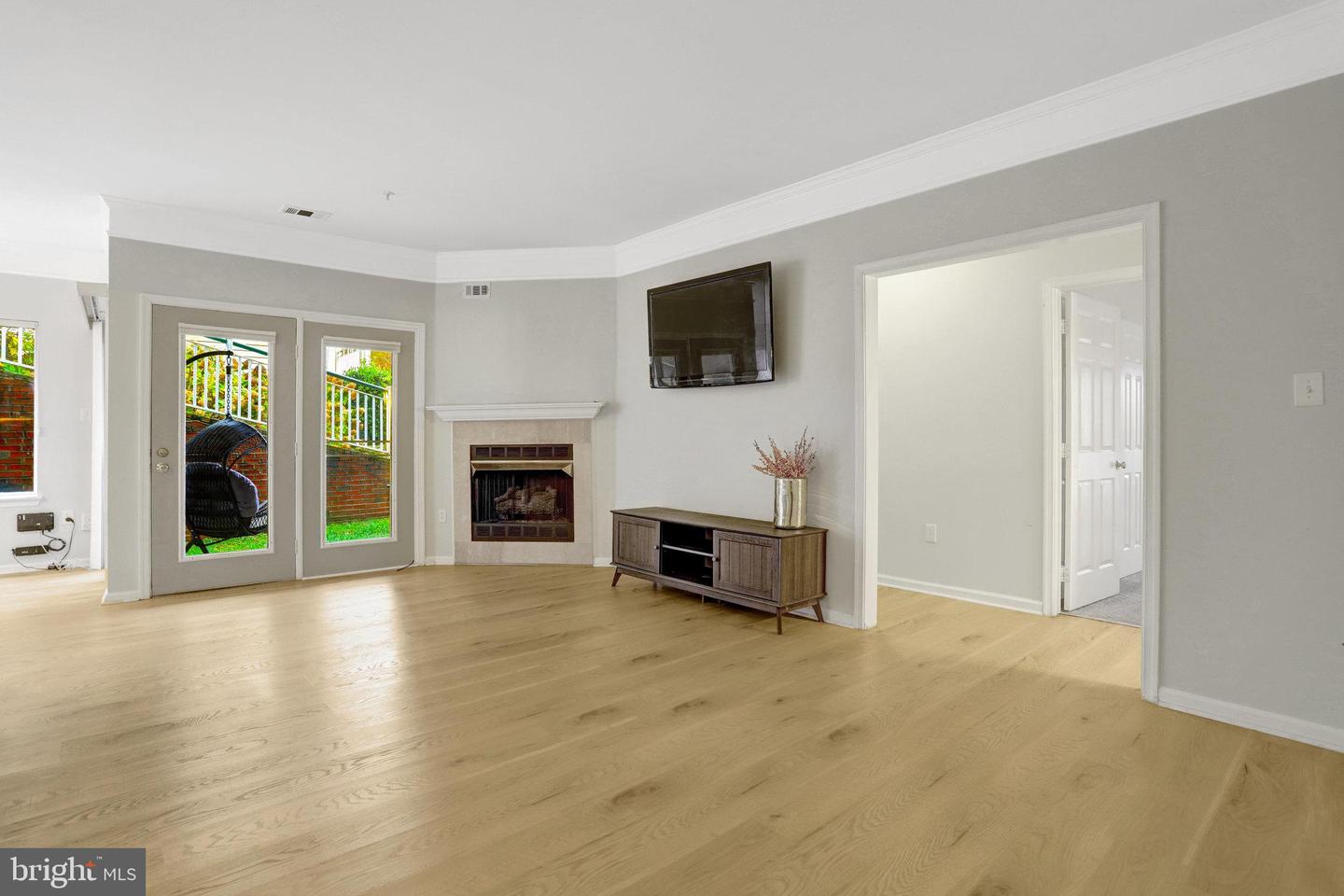 6547 GRANGE LN #104, ALEXANDRIA, Virginia 22315, 2 Bedrooms Bedrooms, ,2 BathroomsBathrooms,Residential,For sale,6547 GRANGE LN #104,VAFX2274634 MLS # VAFX2274634