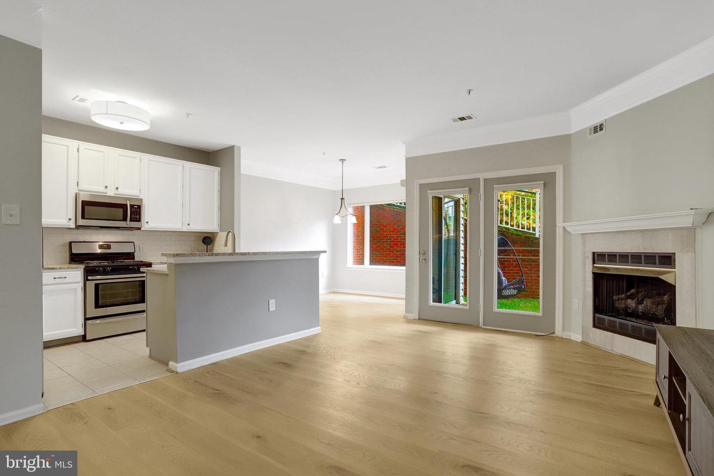 6547 GRANGE LN #104, ALEXANDRIA, Virginia 22315, 2 Bedrooms Bedrooms, ,2 BathroomsBathrooms,Residential,For sale,6547 GRANGE LN #104,VAFX2274634 MLS # VAFX2274634