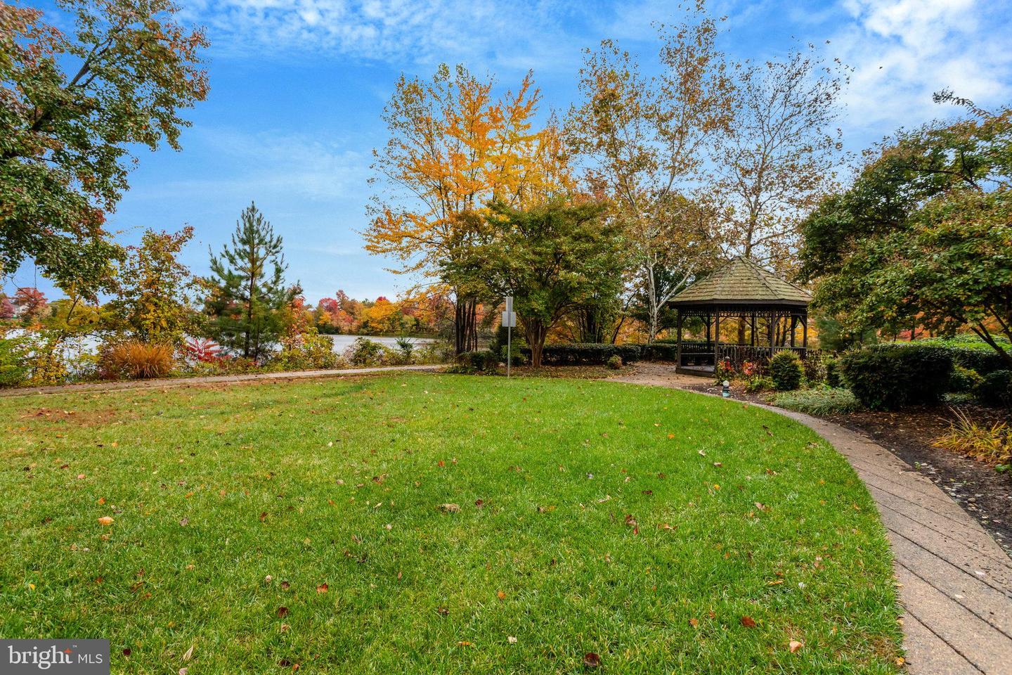 6547 GRANGE LN #104, ALEXANDRIA, Virginia 22315, 2 Bedrooms Bedrooms, ,2 BathroomsBathrooms,Residential,For sale,6547 GRANGE LN #104,VAFX2274634 MLS # VAFX2274634 6547 GRANGE LN #104, ALEXANDRIA, Virginia 22315, 2 Bedrooms Bedrooms, ,2 BathroomsBathrooms,Residential,For sale,6547 GRANGE LN #104,VAFX2274634 MLS # VAFX2274634