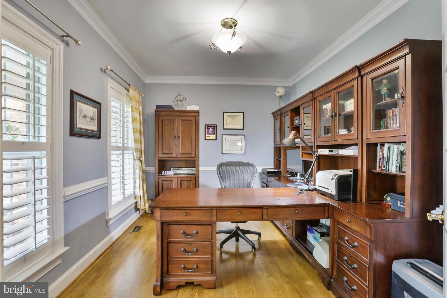 11620 LEEHIGH DR, FAIRFAX, Virginia 22030, 5 Bedrooms Bedrooms, ,4 BathroomsBathrooms,Residential,For sale,11620 LEEHIGH DR,VAFX2274970 MLS # VAFX2274970