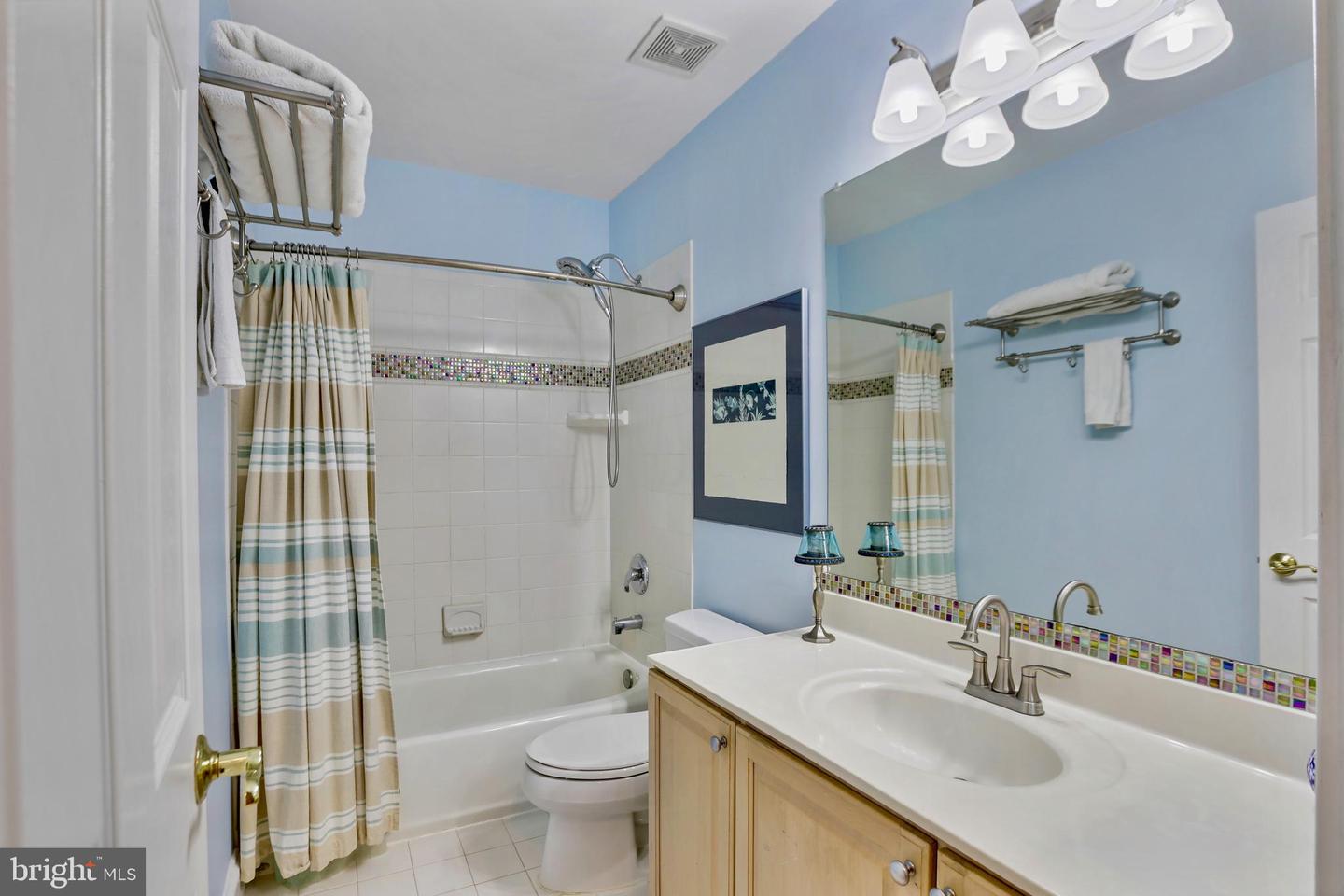 11620 LEEHIGH DR, FAIRFAX, Virginia 22030, 5 Bedrooms Bedrooms, ,4 BathroomsBathrooms,Residential,For sale,11620 LEEHIGH DR,VAFX2274970 MLS # VAFX2274970