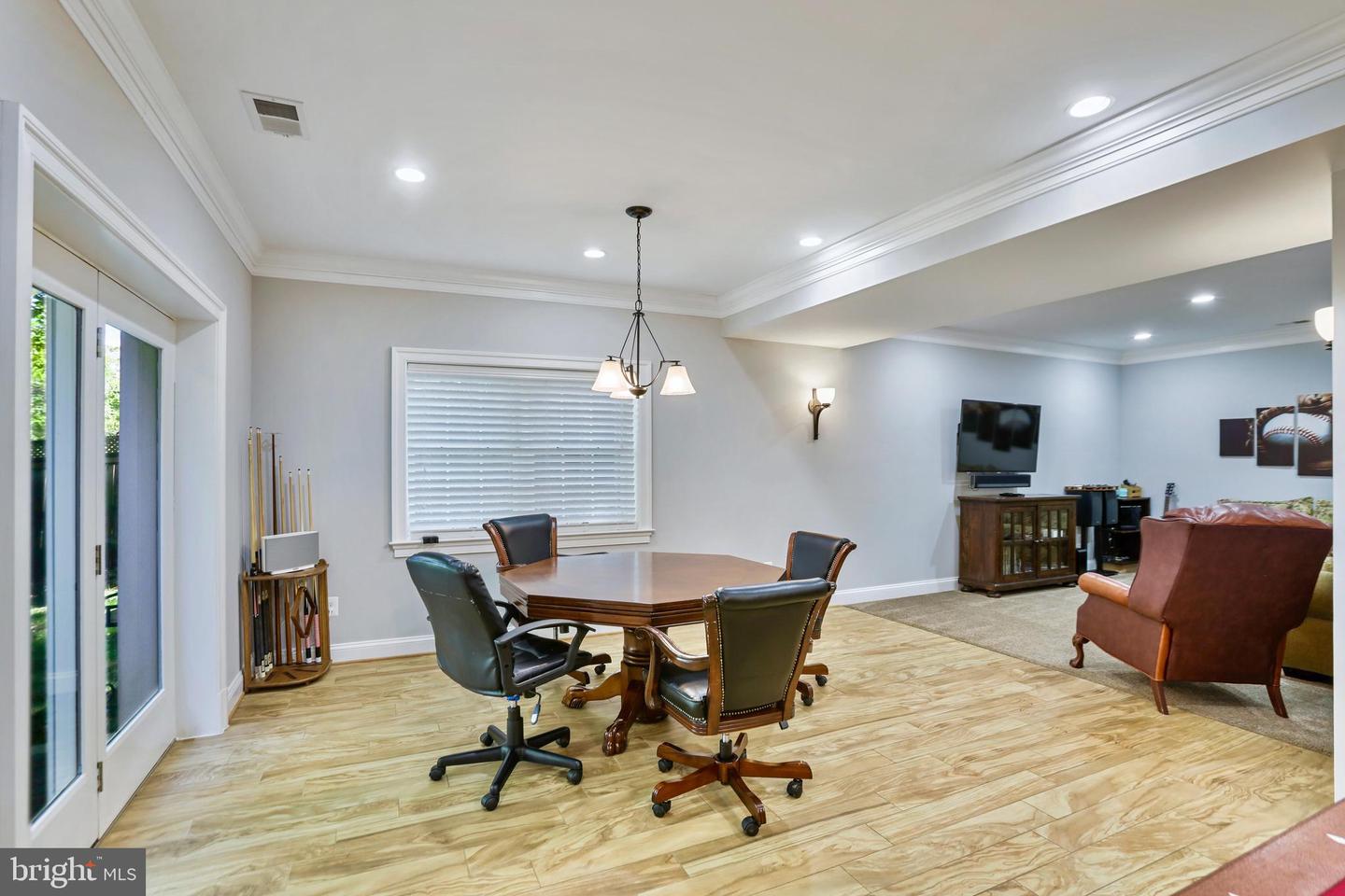 11620 LEEHIGH DR, FAIRFAX, Virginia 22030, 5 Bedrooms Bedrooms, ,4 BathroomsBathrooms,Residential,For sale,11620 LEEHIGH DR,VAFX2274970 MLS # VAFX2274970