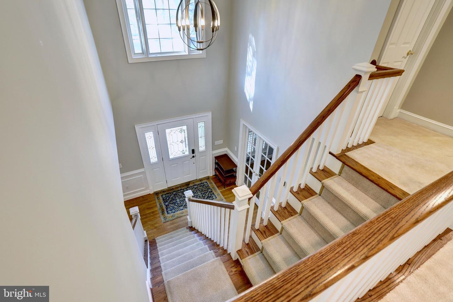 11620 LEEHIGH DR, FAIRFAX, Virginia 22030, 5 Bedrooms Bedrooms, ,4 BathroomsBathrooms,Residential,For sale,11620 LEEHIGH DR,VAFX2274970 MLS # VAFX2274970