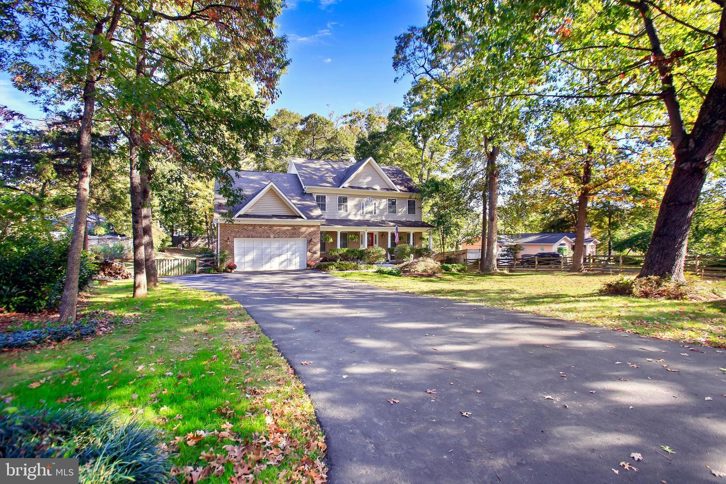 11620 LEEHIGH DR, FAIRFAX, Virginia 22030, 5 Bedrooms Bedrooms, ,4 BathroomsBathrooms,Residential,For sale,11620 LEEHIGH DR,VAFX2274970 MLS # VAFX2274970