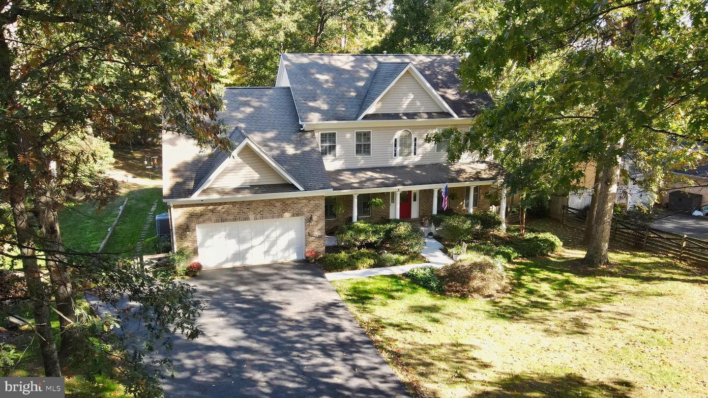 11620 LEEHIGH DR, FAIRFAX, Virginia 22030, 5 Bedrooms Bedrooms, ,4 BathroomsBathrooms,Residential,For sale,11620 LEEHIGH DR,VAFX2274970 MLS # VAFX2274970