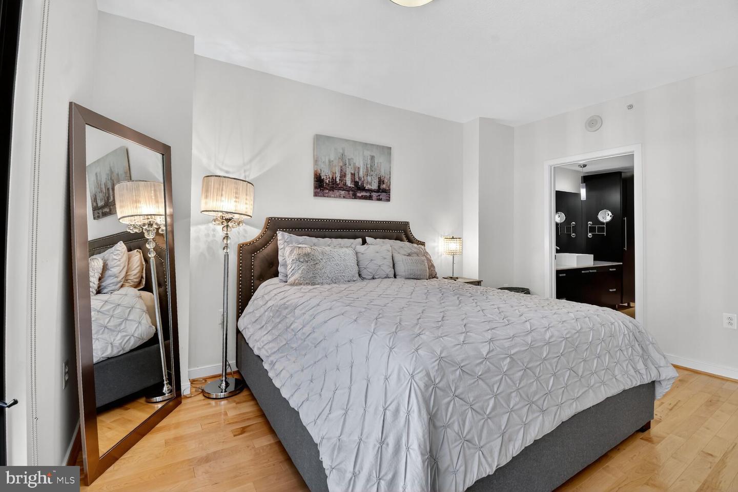 1010 MASSACHUSETTS AVE NW #708, WASHINGTON, District Of Columbia 20001, 2 Bedrooms Bedrooms, ,2 BathroomsBathrooms,Residential,For sale,1010 MASSACHUSETTS AVE NW #708,DCDC2227676 MLS # DCDC2227676 1010 MASSACHUSETTS AVE NW #708, WASHINGTON, District Of Columbia 20001, 2 Bedrooms Bedrooms, ,2 BathroomsBathrooms,Residential,For sale,1010 MASSACHUSETTS AVE NW #708,DCDC2227676 MLS # DCDC2227676